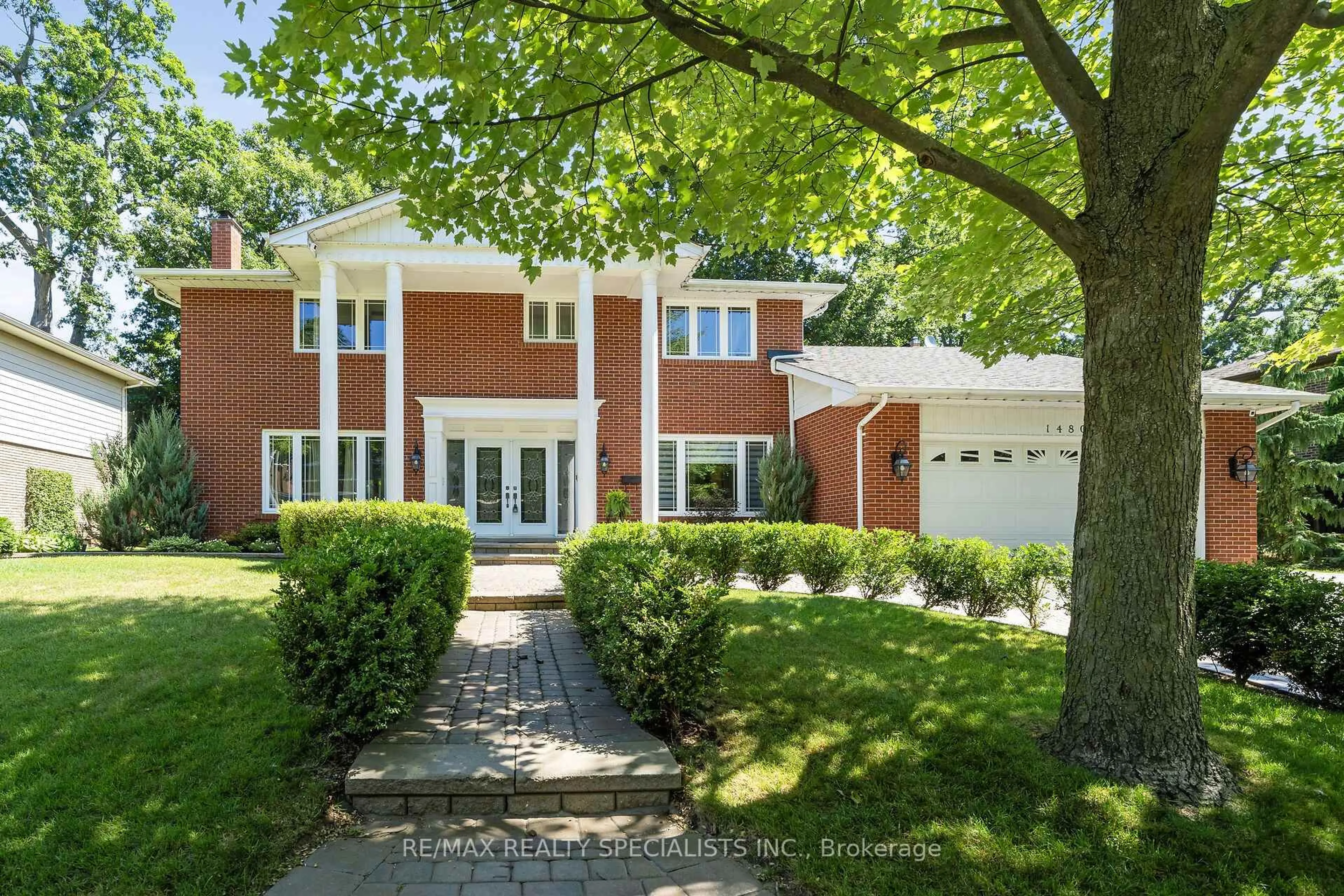 Home with brick exterior material, street for 1480 Ballyclare Dr, Mississauga Ontario L5C 1J5