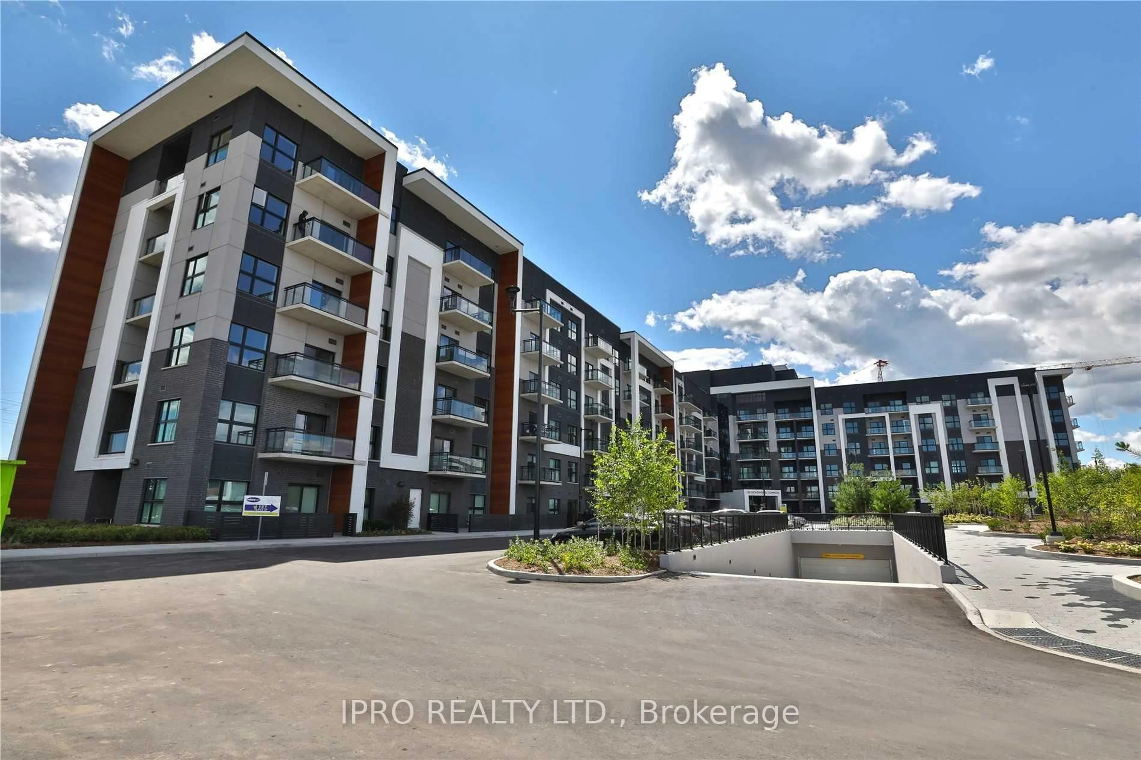 A pic from outside/outdoor area/front of a property/back of a property/a pic from drone, unknown for 128 Grovewood Common #435, Oakville Ontario L6H 0X3
