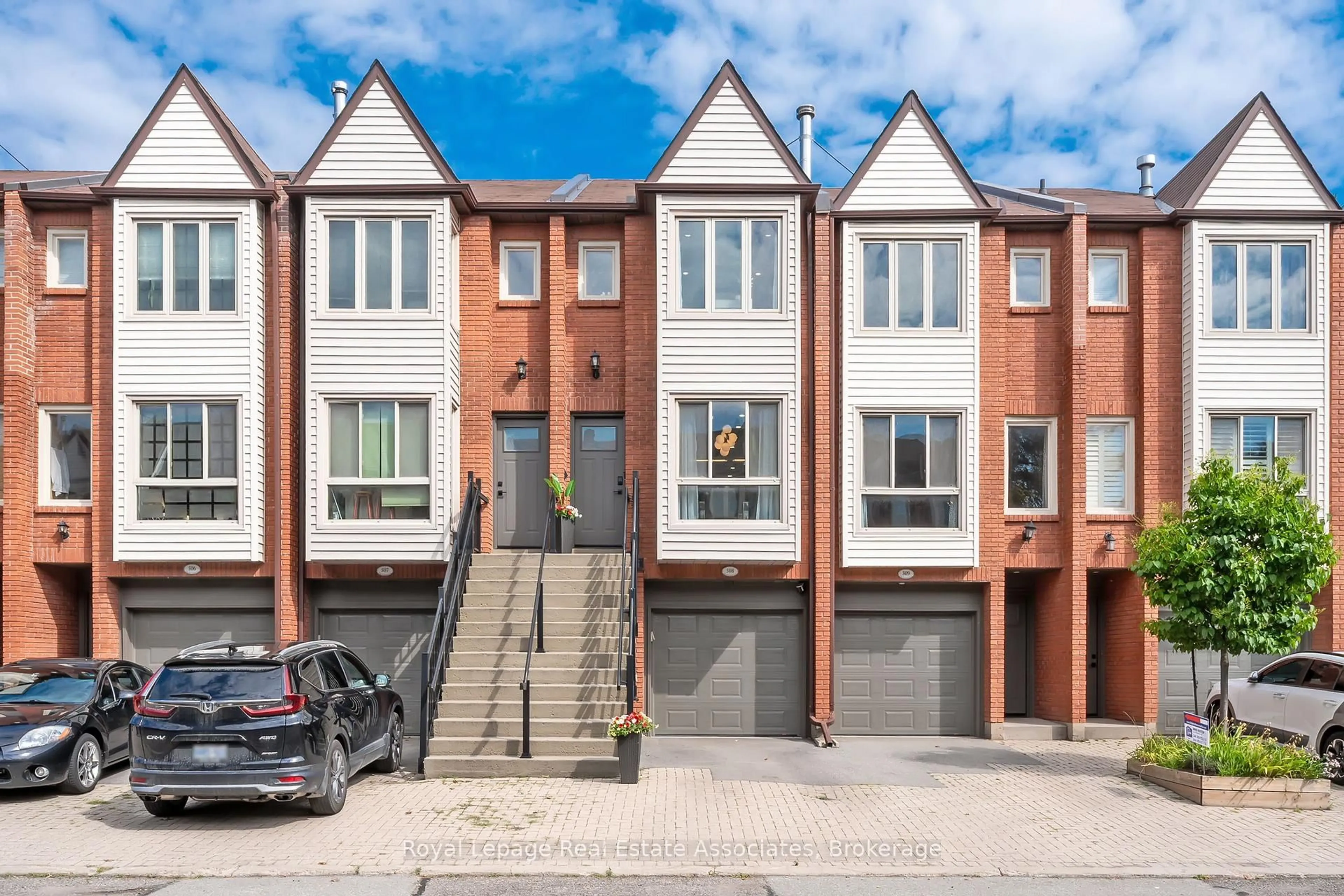 A pic from outside/outdoor area/front of a property/back of a property/a pic from drone, street for 895 Maple Ave #508, Burlington Ontario L7S 2H7