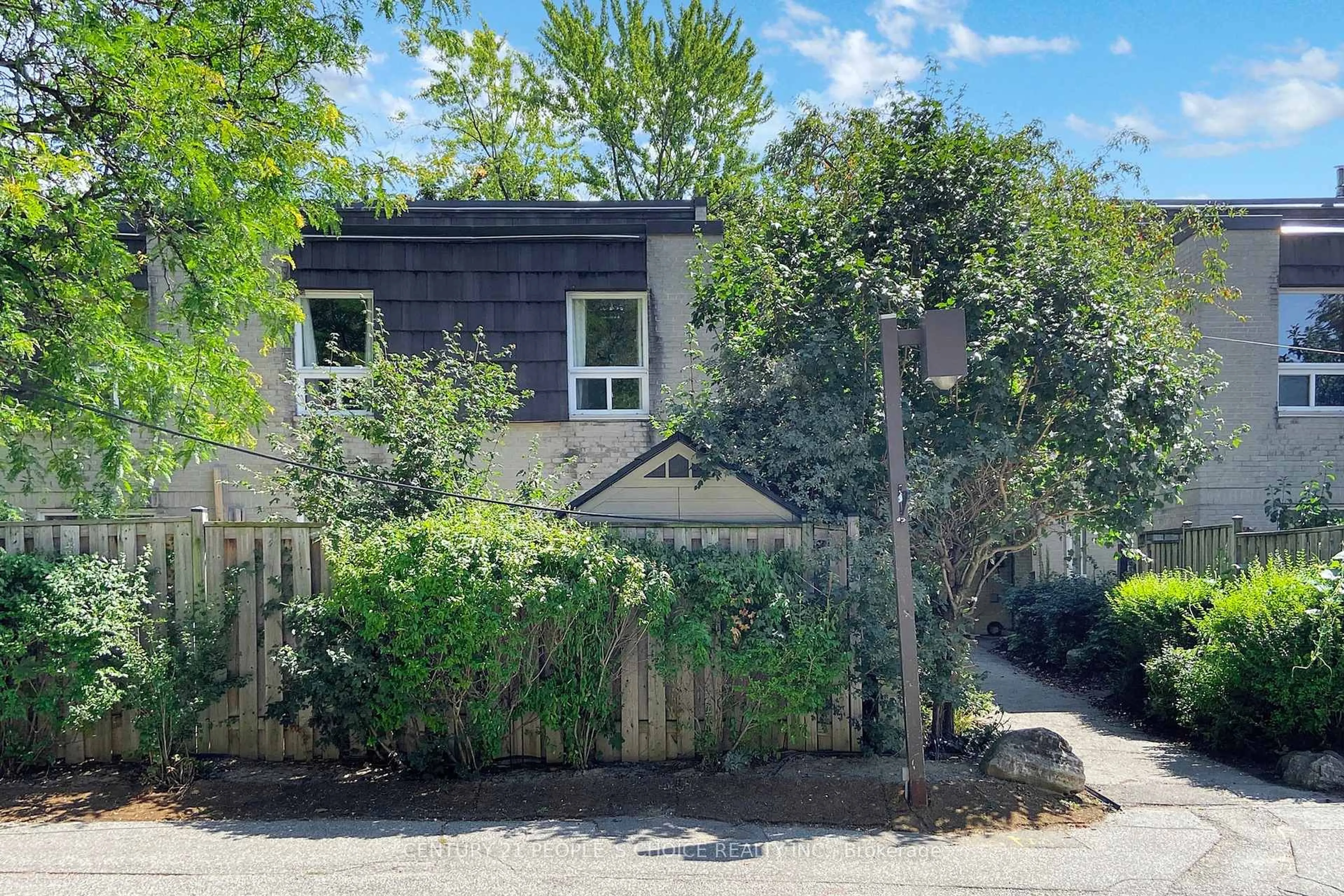 Unknown for 29 Four Winds Dr, Toronto Ontario M3J 1K7