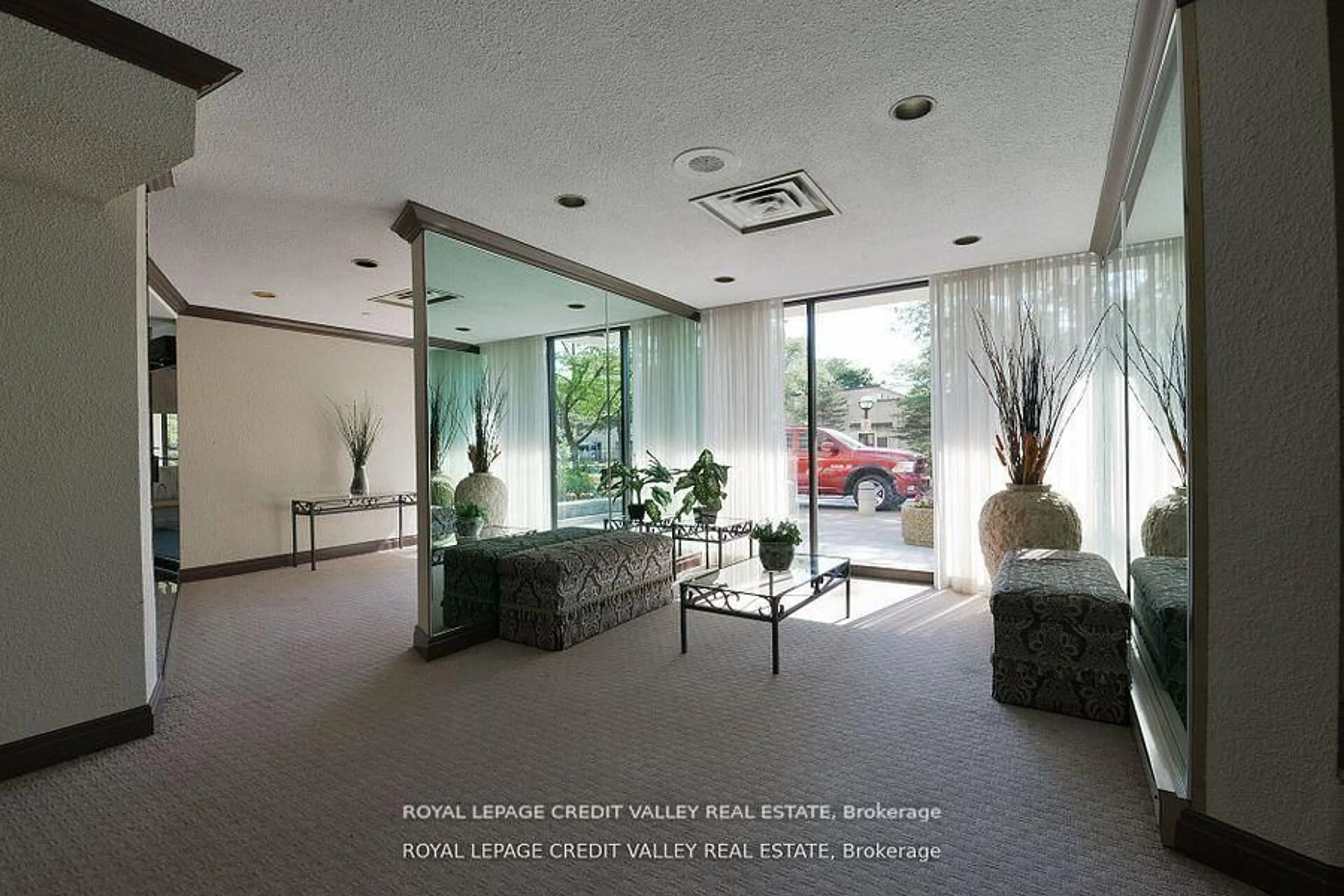 Indoor foyer for 511 The West Mall #207, Toronto Ontario M9C 1G5