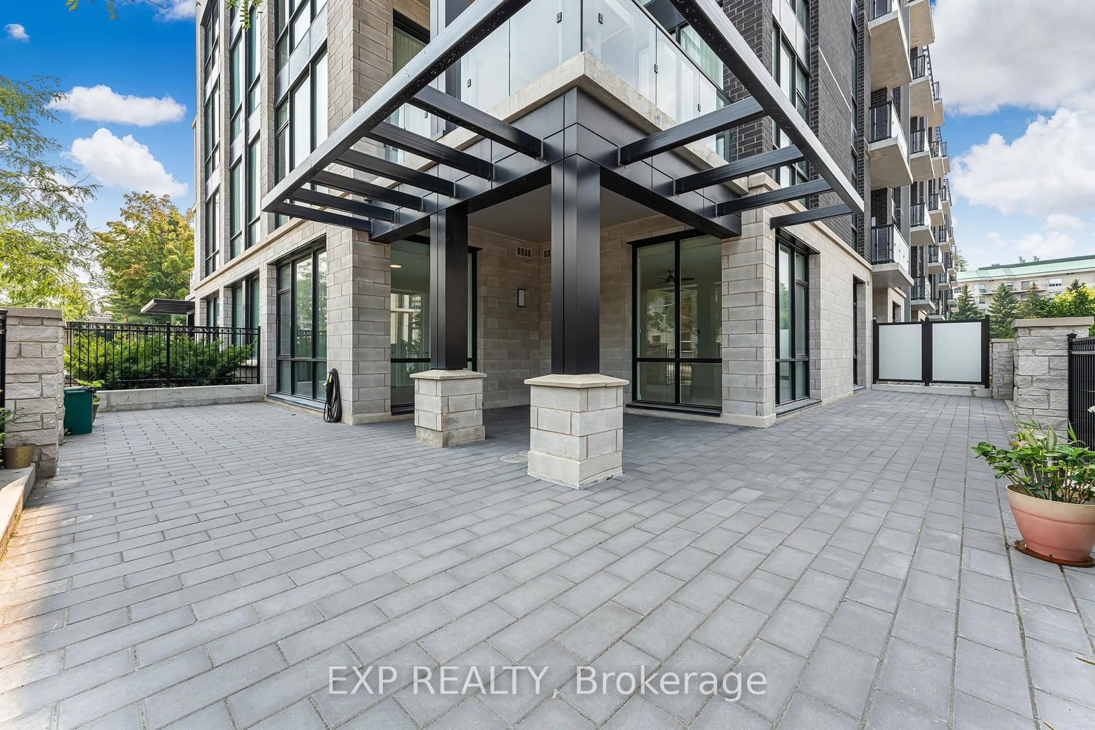 Unknown for 42 Mill St #105, Halton Hills Ontario L7G 0P9