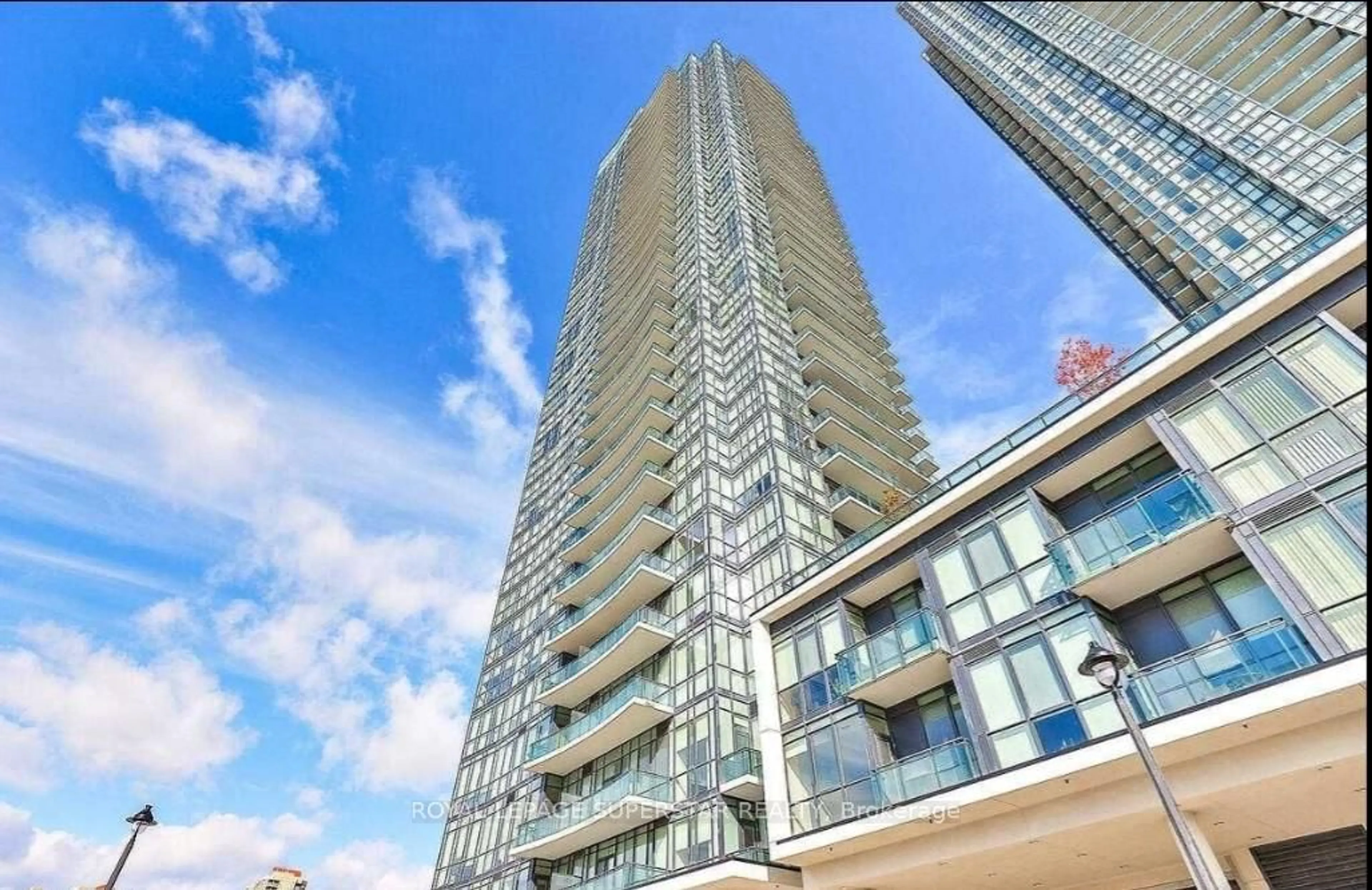 A pic from outside/outdoor area/front of a property/back of a property/a pic from drone, building for 4099 Brickstone Mews #3203, Mississauga Ontario L5B 0G2
