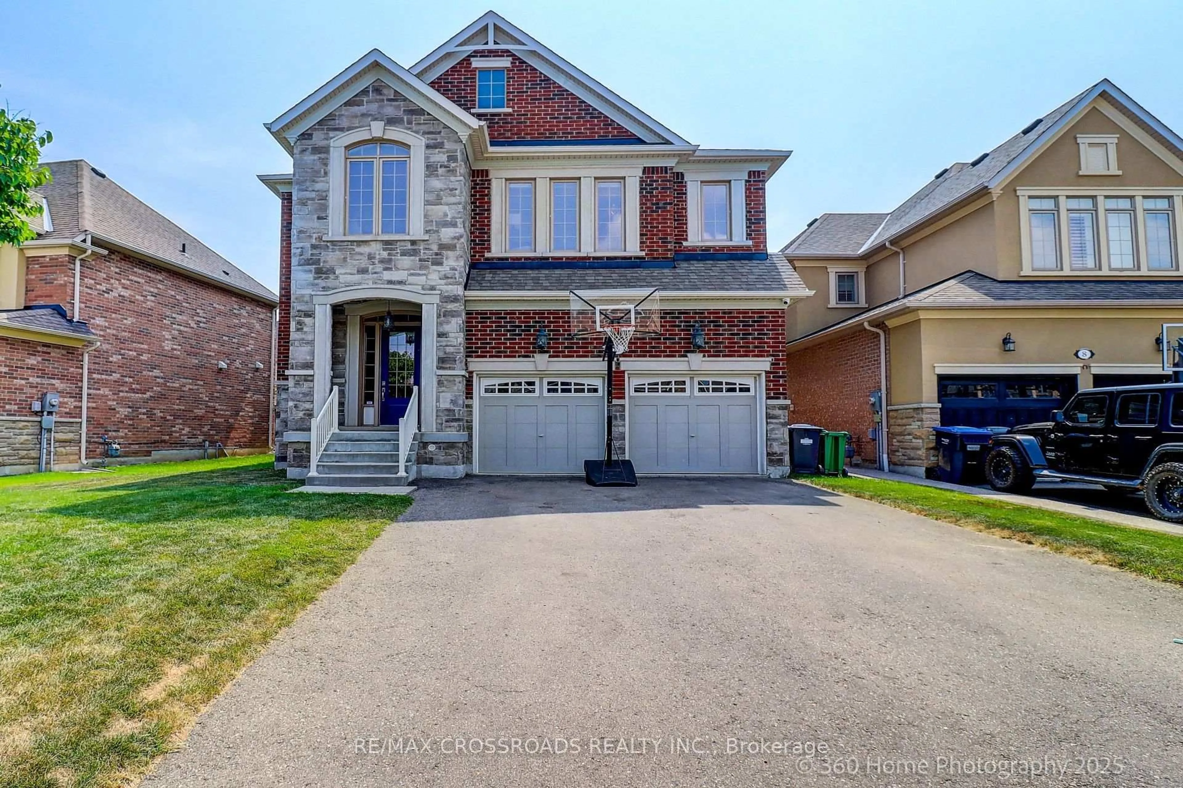 Home with brick exterior material, street for 6 Prince Michael Crt, Caledon Ontario L7C 3T1