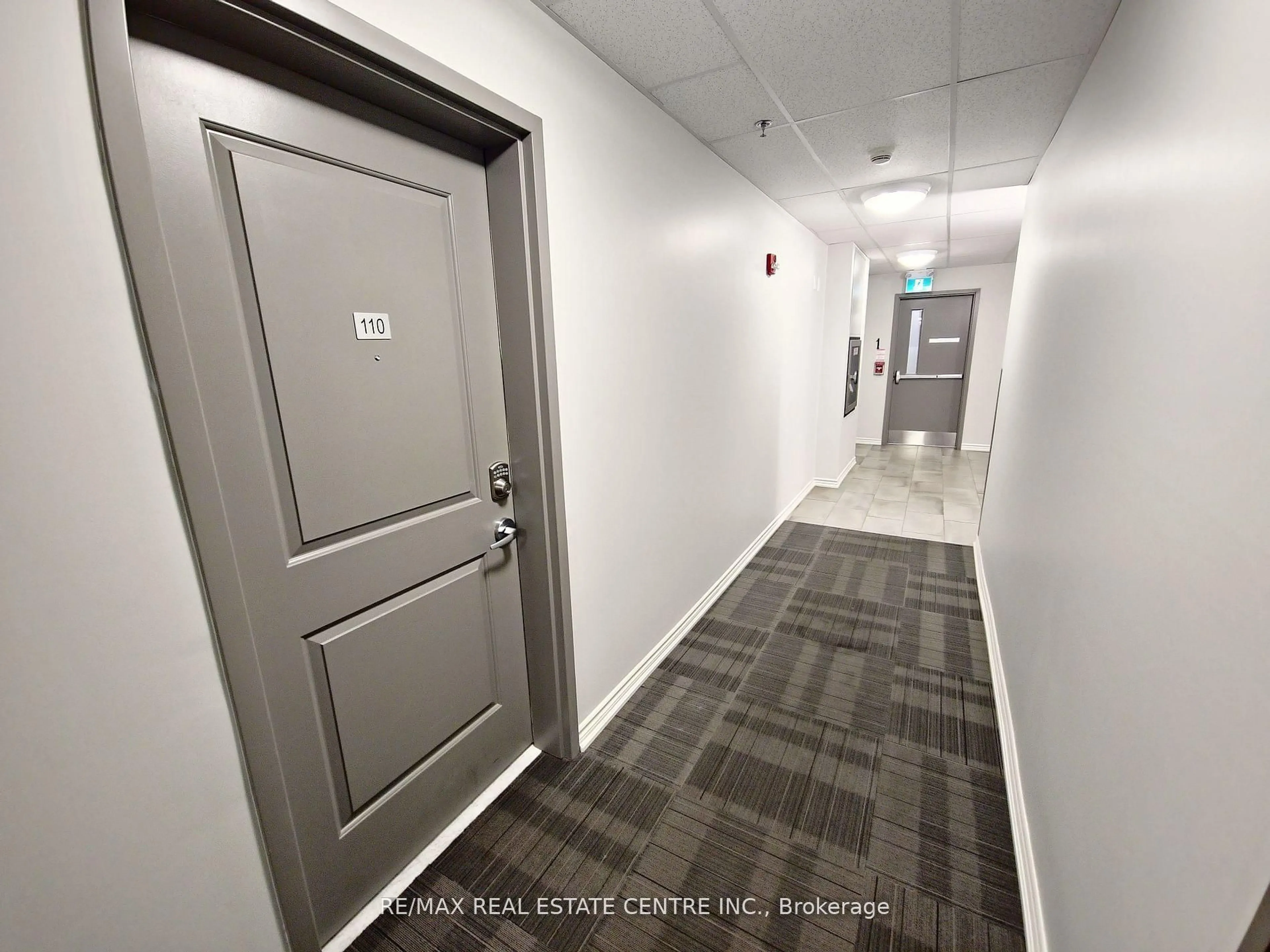 Unknown for 1360 Costigan Rd #110, Milton Ontario L9T 8X6