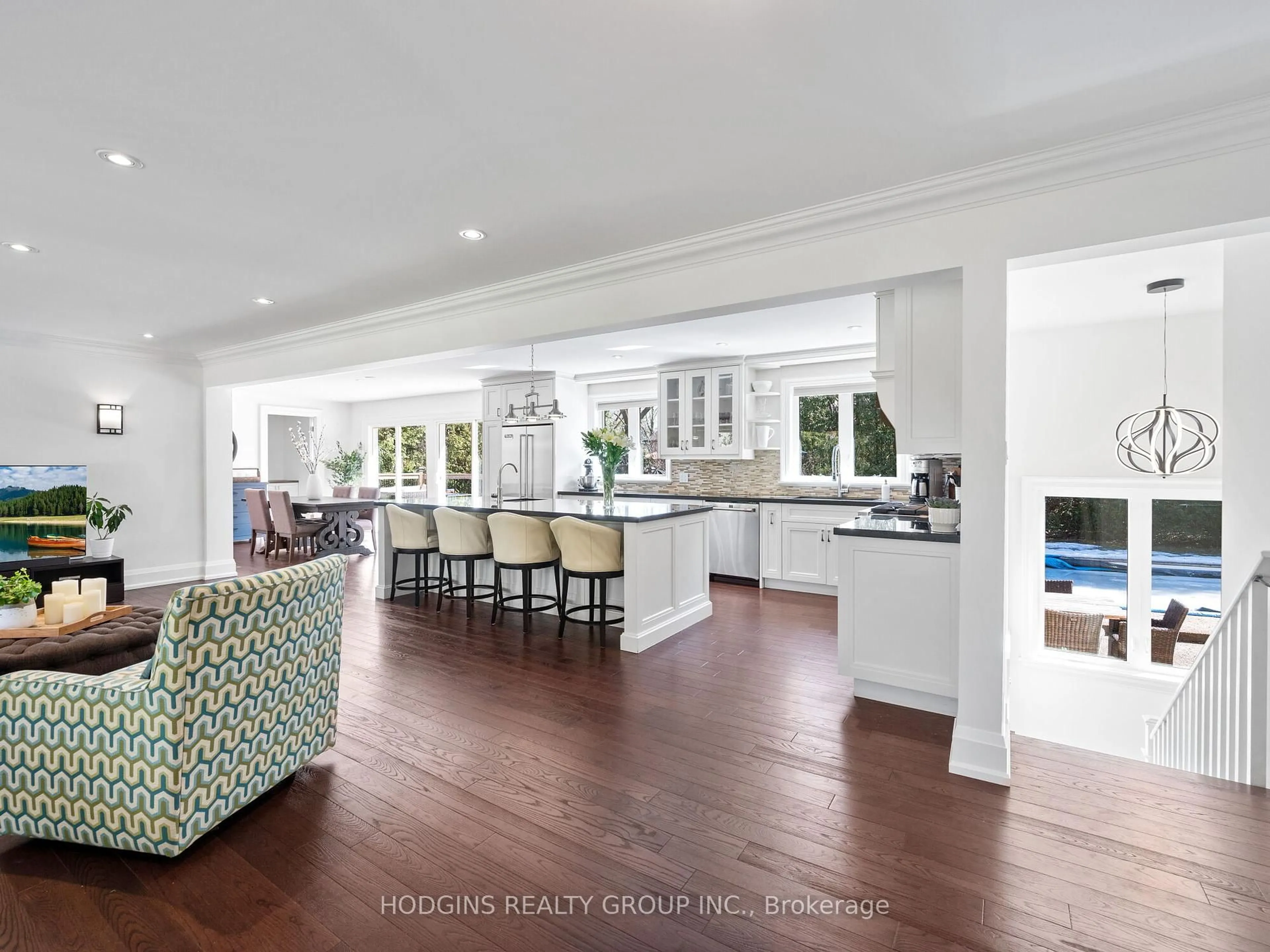 Open concept kitchen, unknown for 1435 Saginaw Cres, Mississauga Ontario L5H 1X4