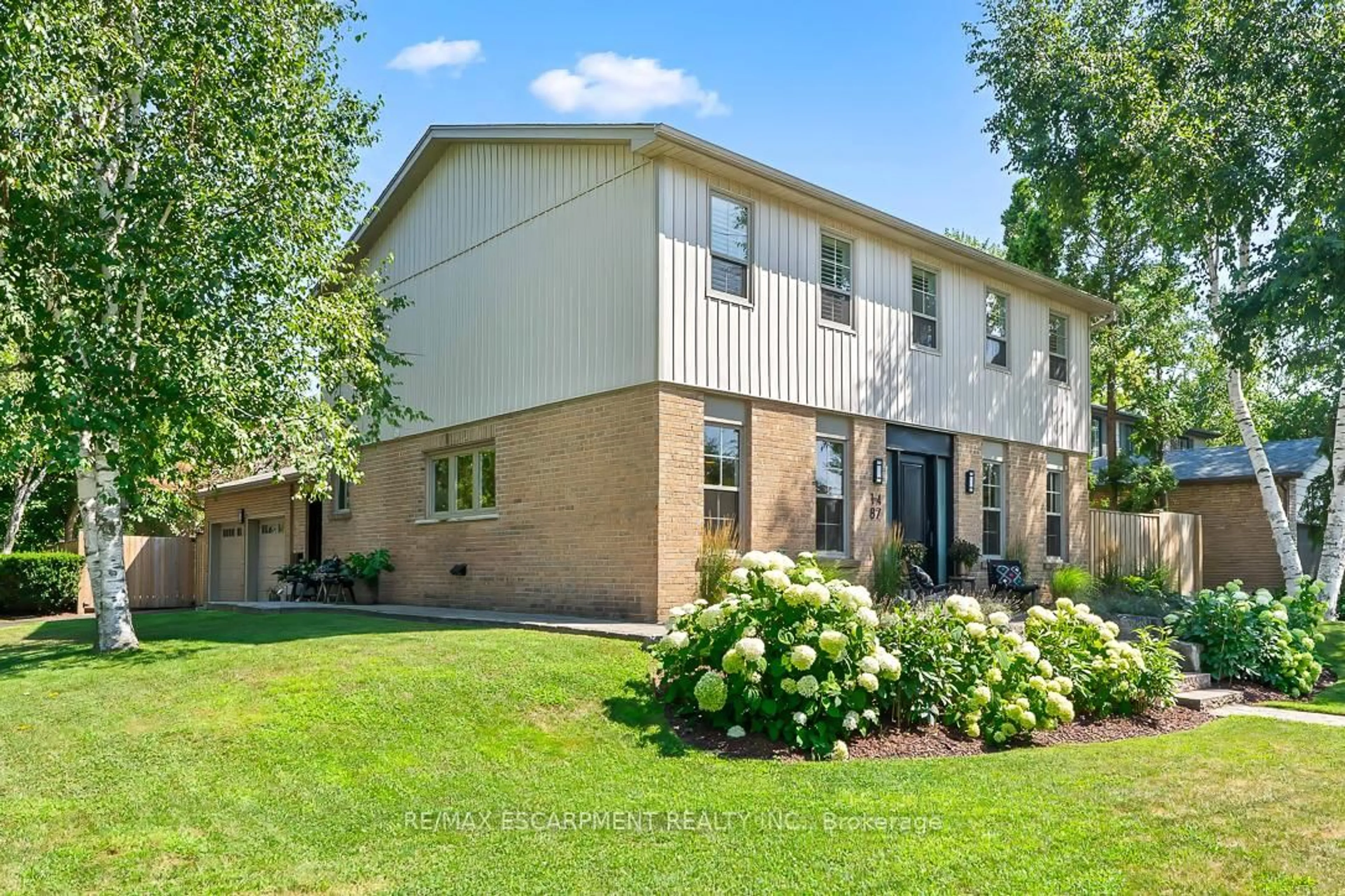 Unknown for 1487 Chriseden Dr, Mississauga Ontario L5H 1V3