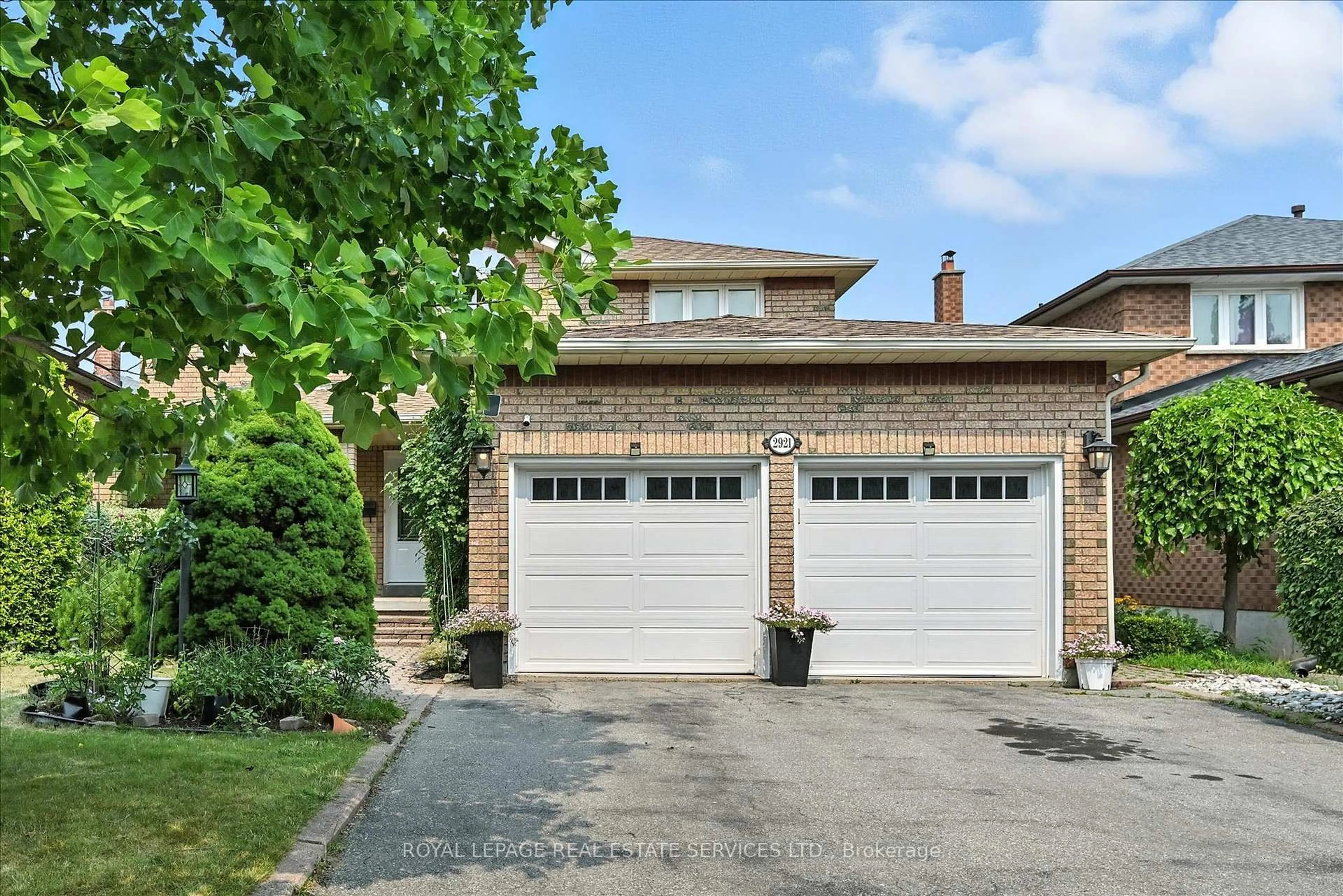 Unknown for 2921 Mulberry Dr, Oakville Ontario L6J 7H4