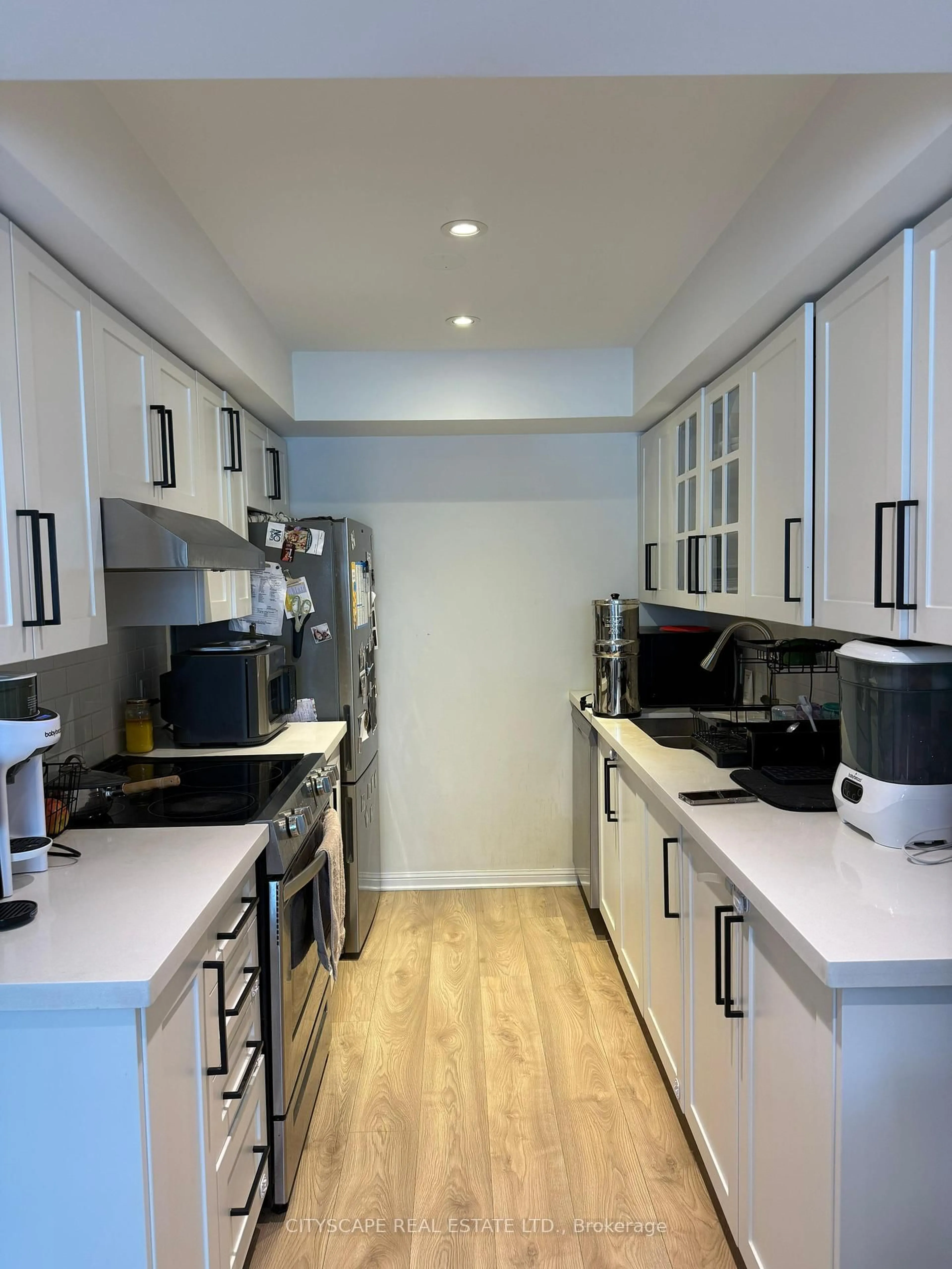 Unknown for 4620 Guildwood Way #10, Mississauga Ontario L5R 4H5