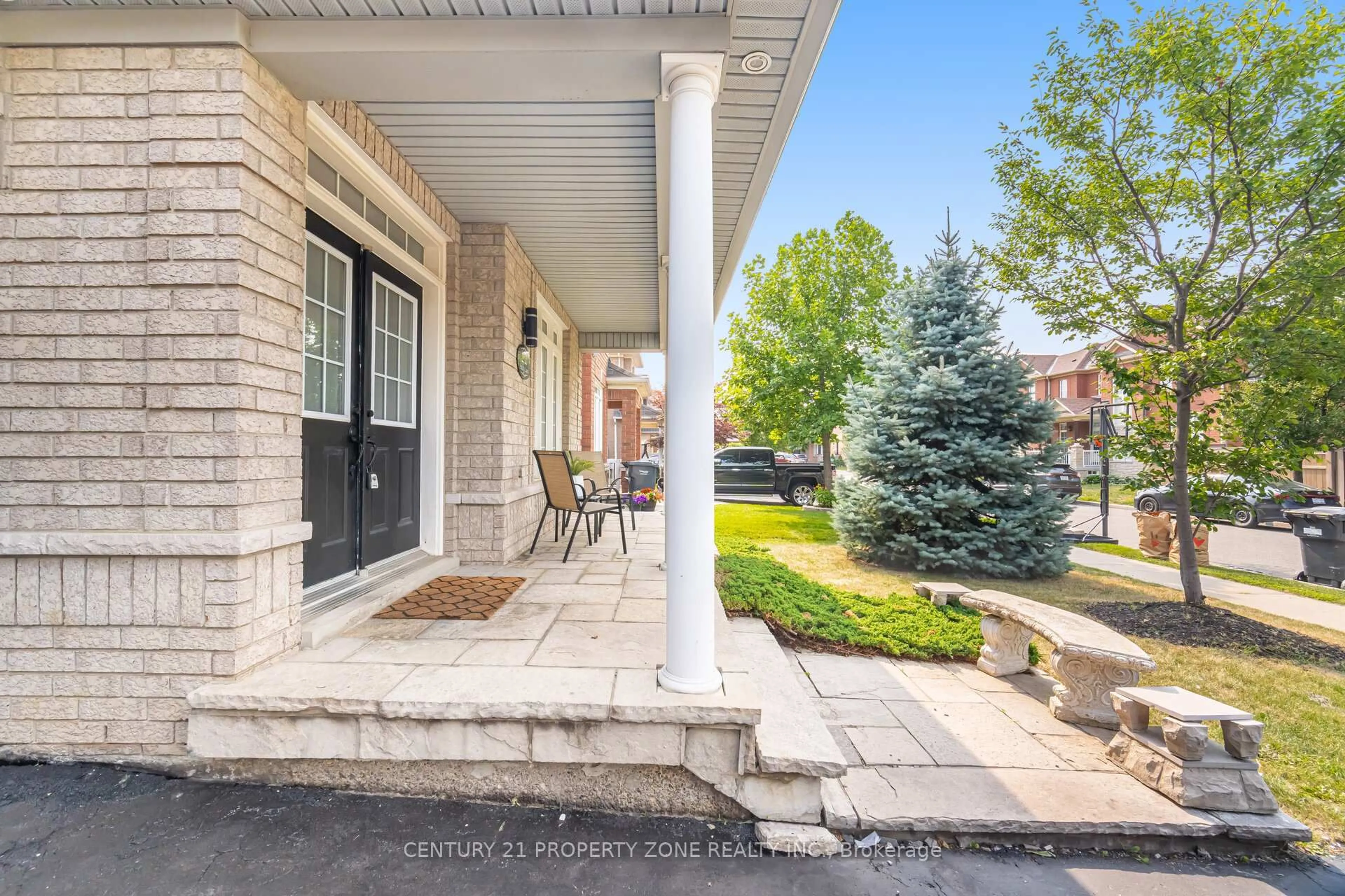 Patio, street for 22 Lucky Lane, Brampton Ontario L6R 3M3