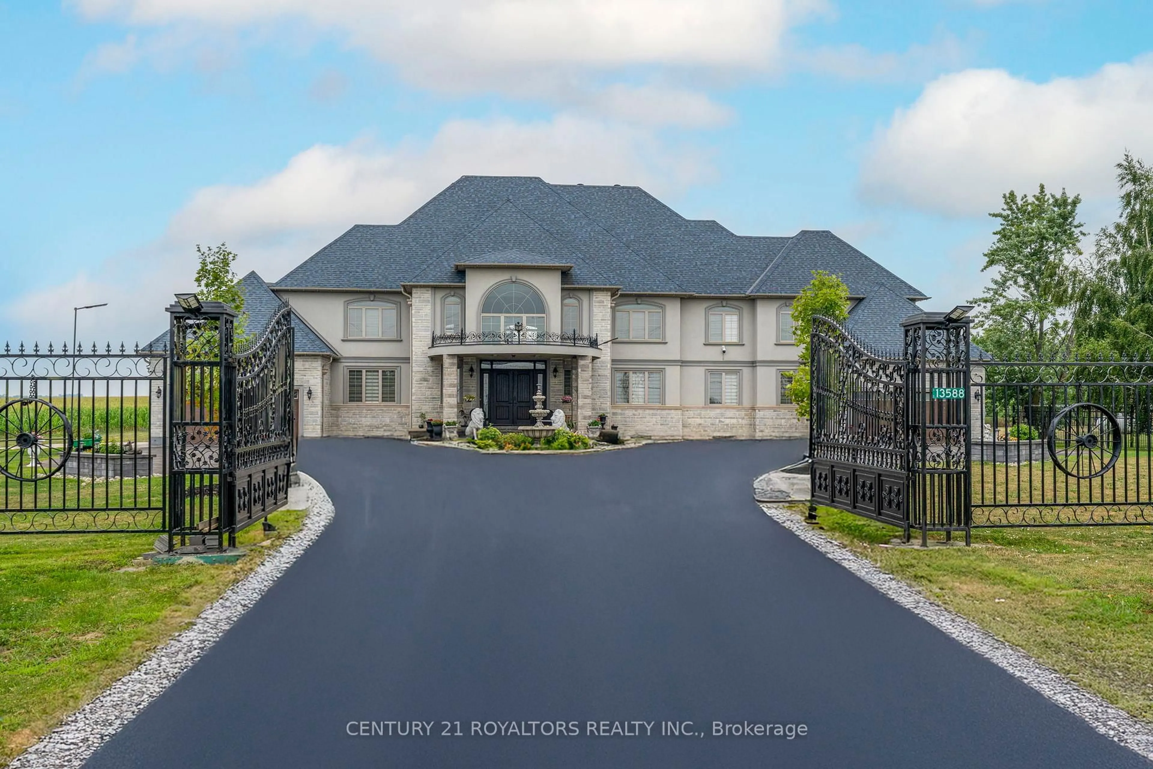 Unknown for 13588 Airport Rd, Caledon Ontario L7C 2W4