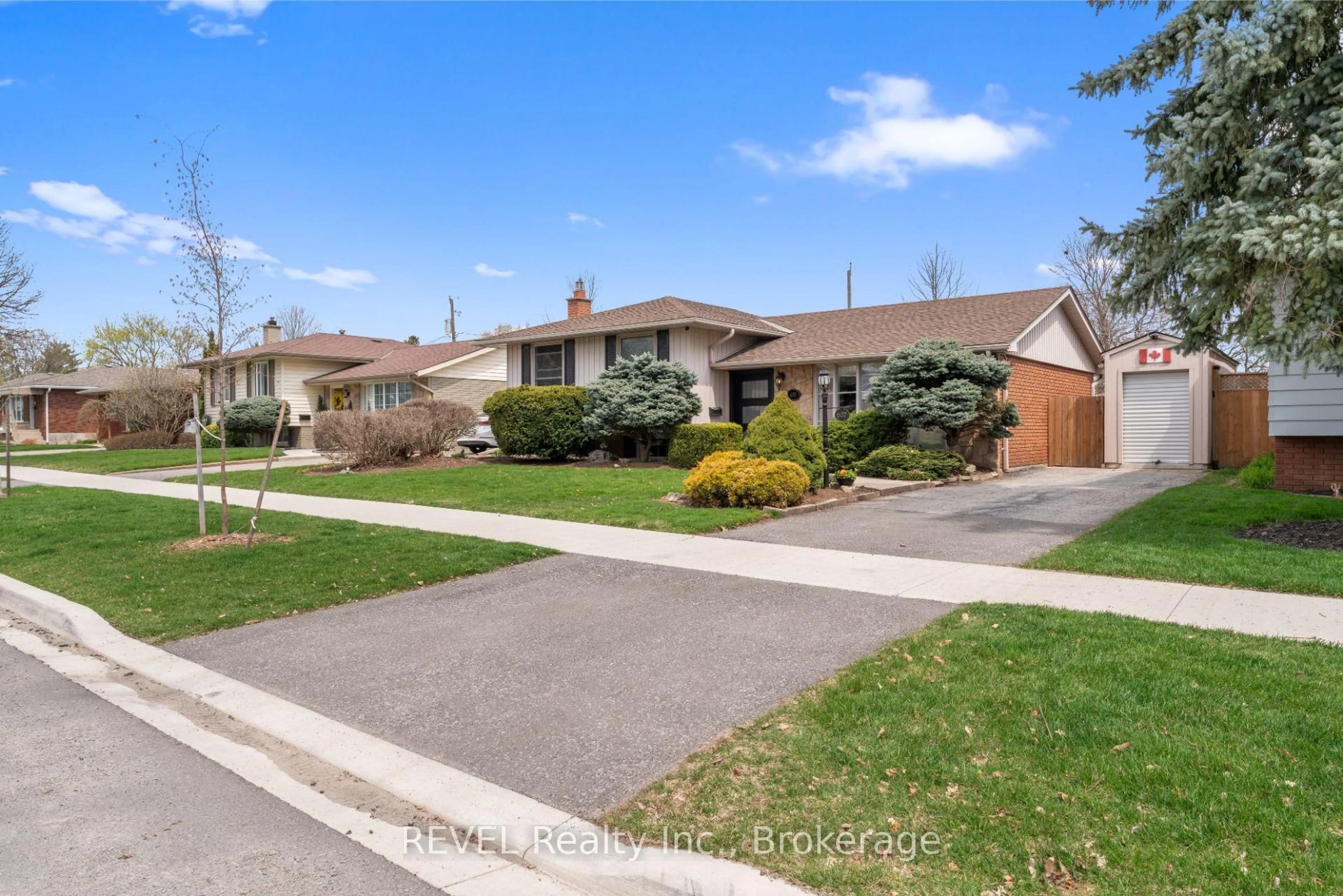 Unknown for 637 Thornwood Ave, Burlington Ontario L7N 3B9