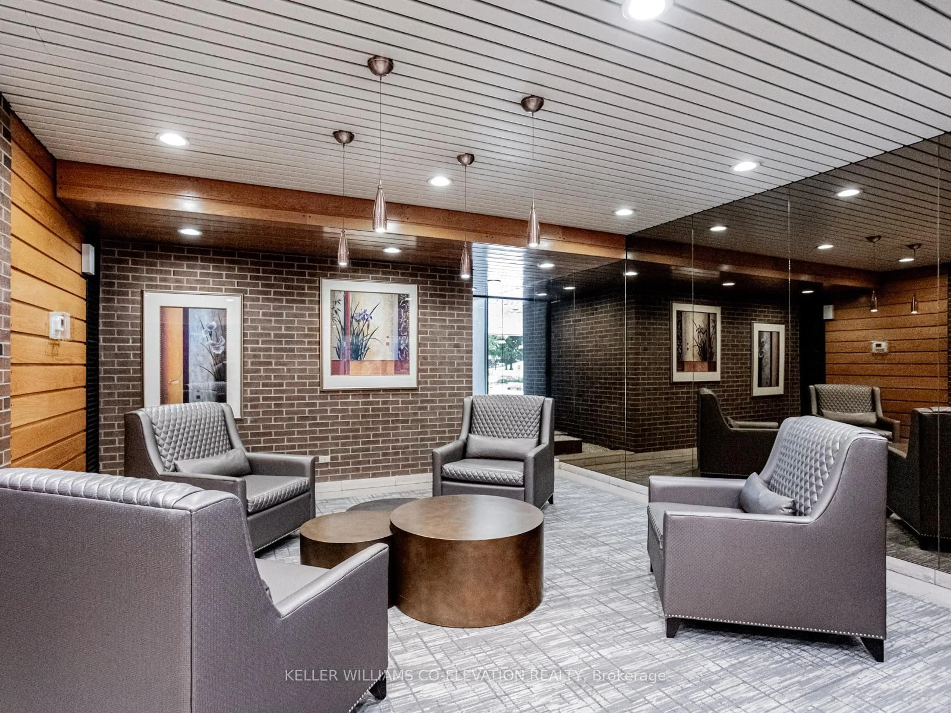 Lobby for 270 Scarlett Rd #2009, Toronto Ontario M6N 4X7