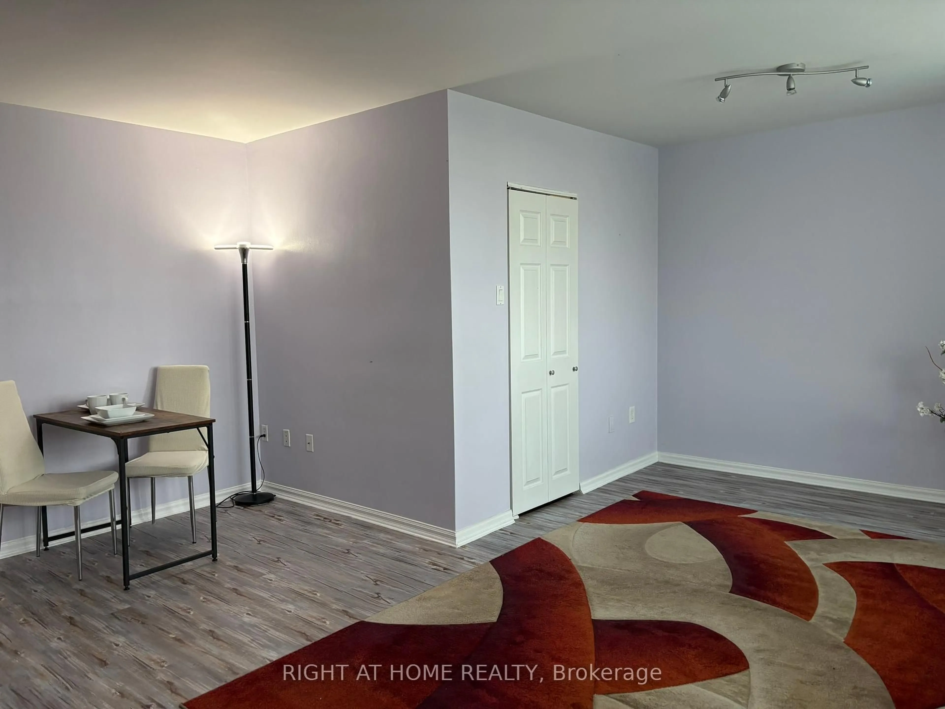 A pic of a room for 3460 Keele St #201, Toronto Ontario M3J 1L9