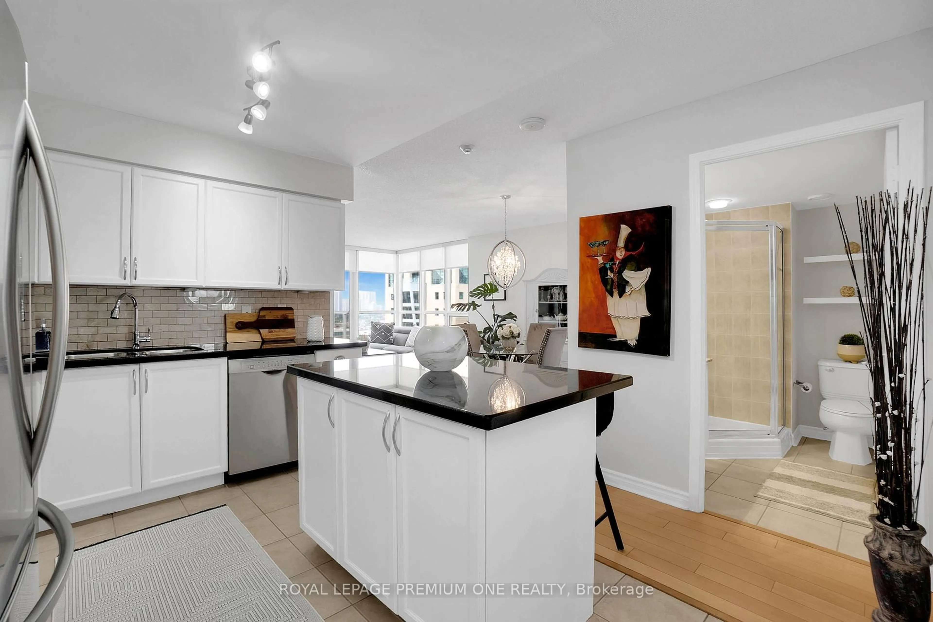 Contemporary kitchen, unknown for 4080 Living Arts Dr #1708, Mississauga Ontario L5B 4M8