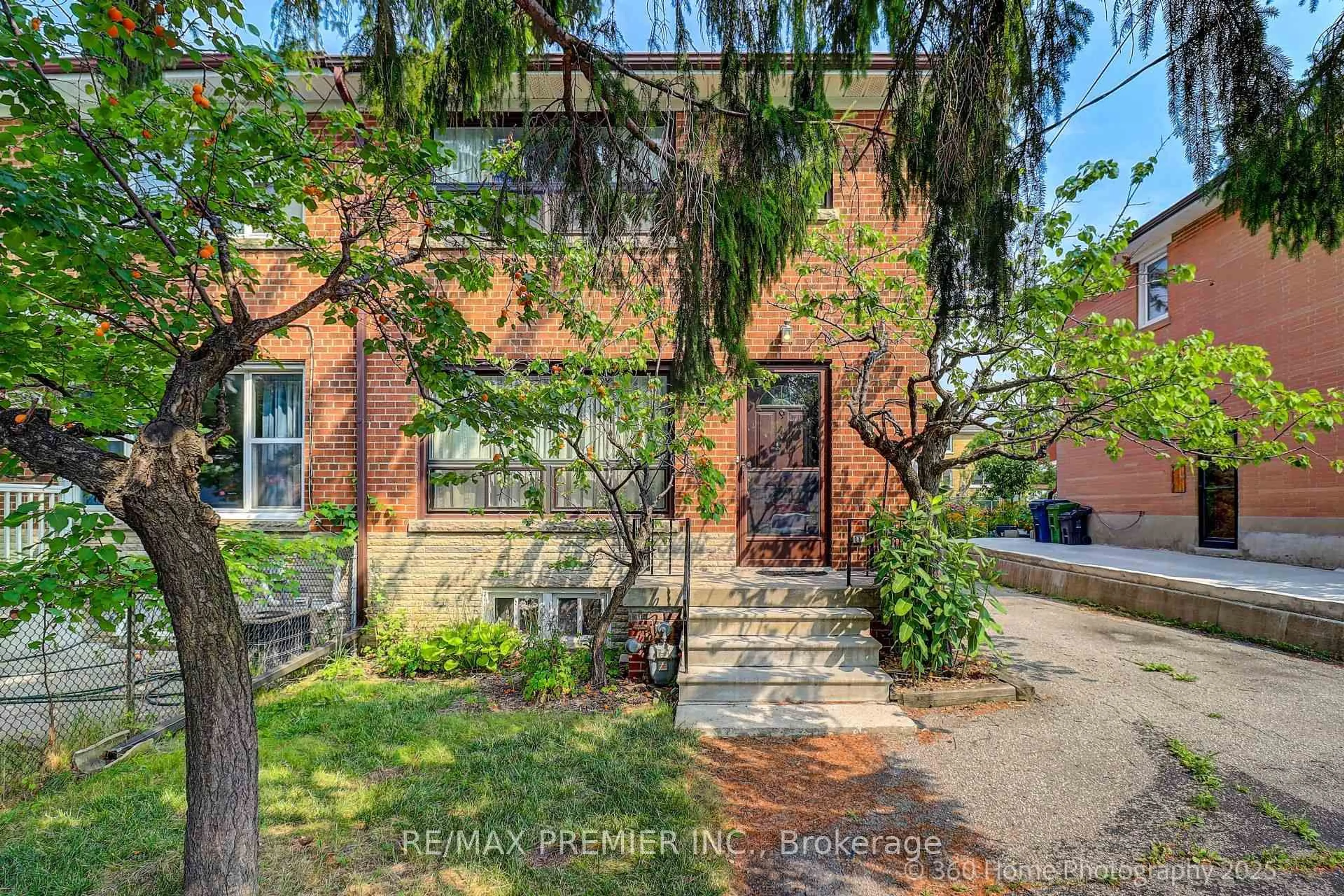 Home with brick exterior material, street for 1350 Wilson Ave, Toronto Ontario M3M 1H8