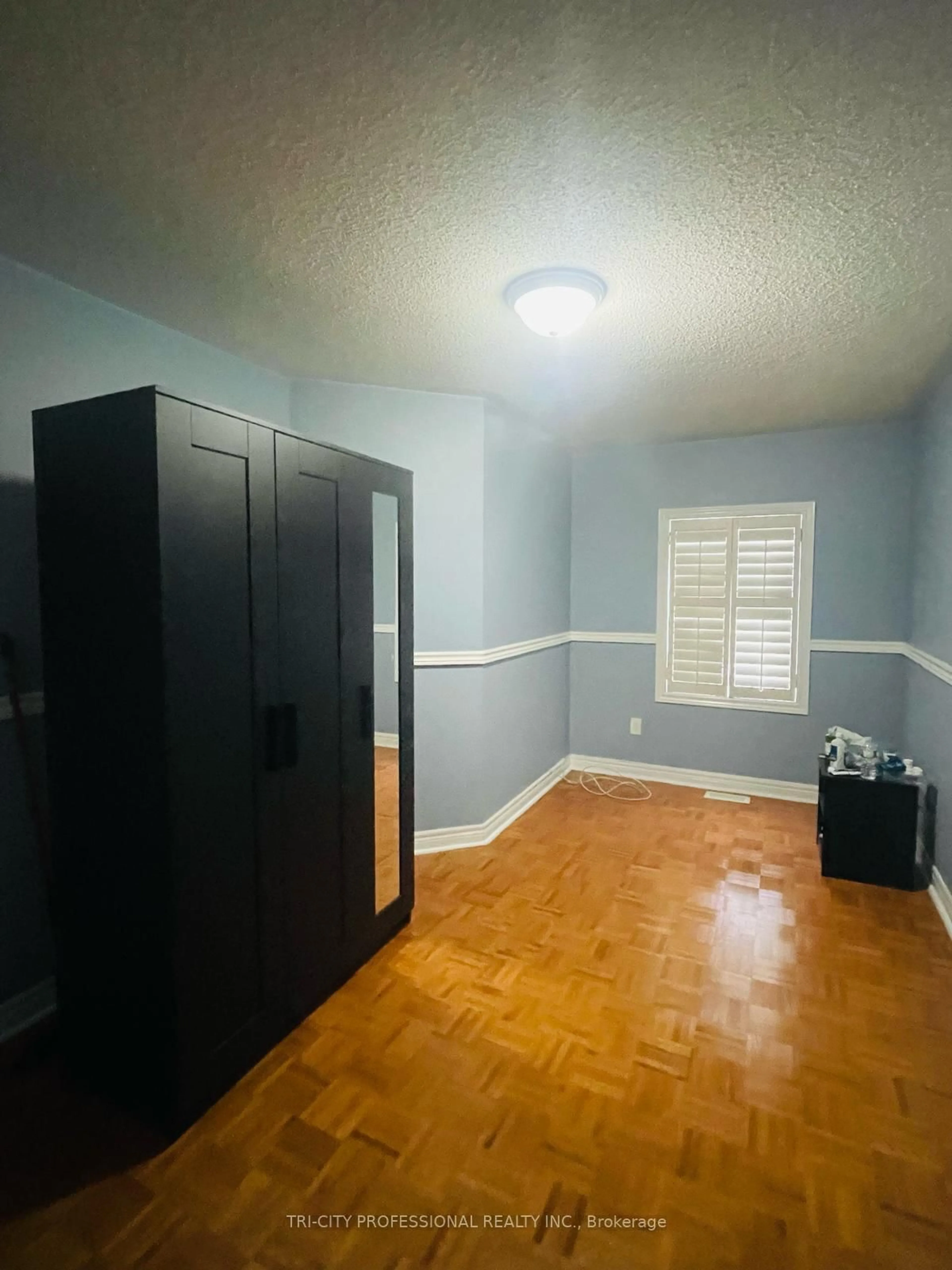 A pic of a room for 771 Fable Cres, Mississauga Ontario L5W 1R3