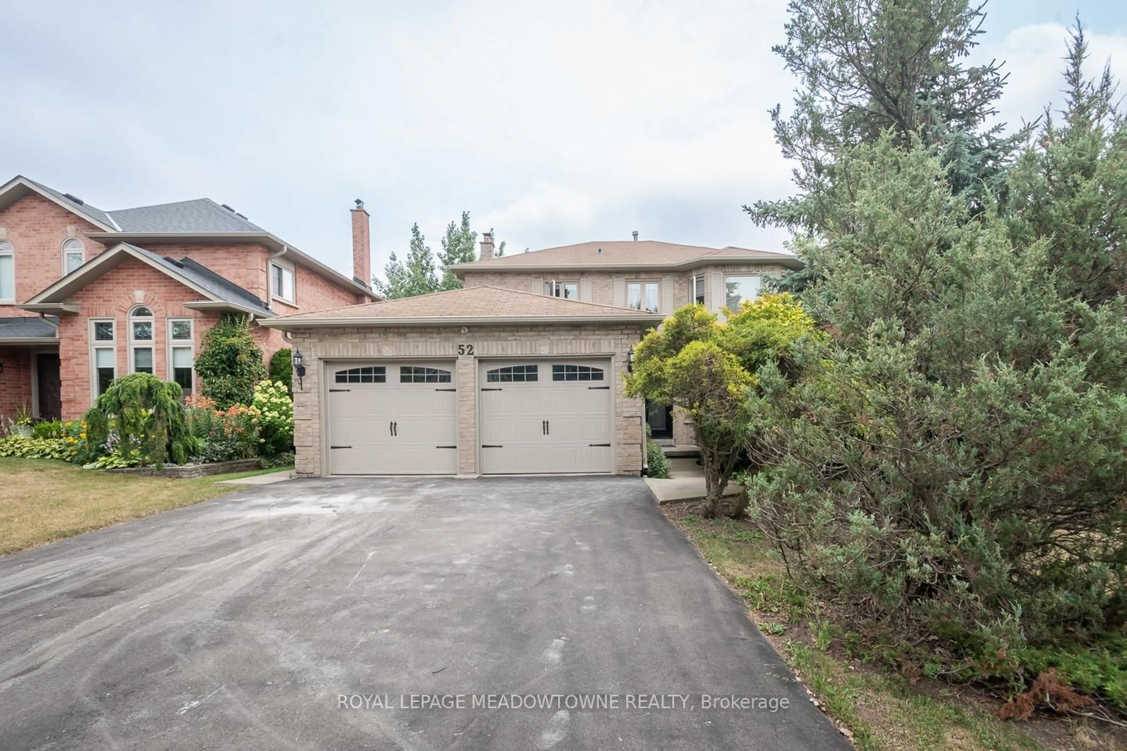Unknown for 52 River Oaks Blvd, Oakville Ontario L6H 4C3