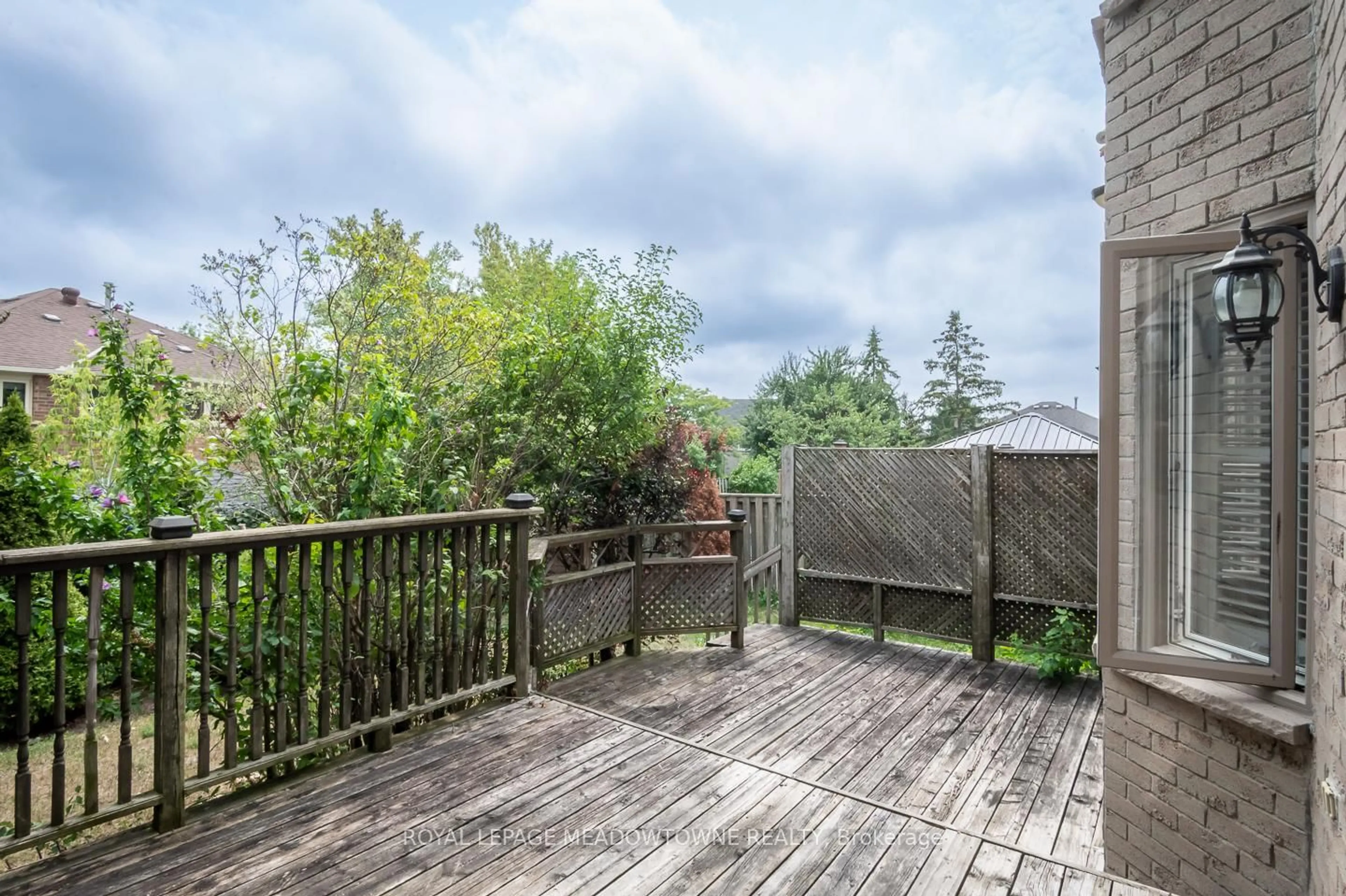 Patio, forest/trees view for 52 River Oaks Blvd, Oakville Ontario L6H 4C3