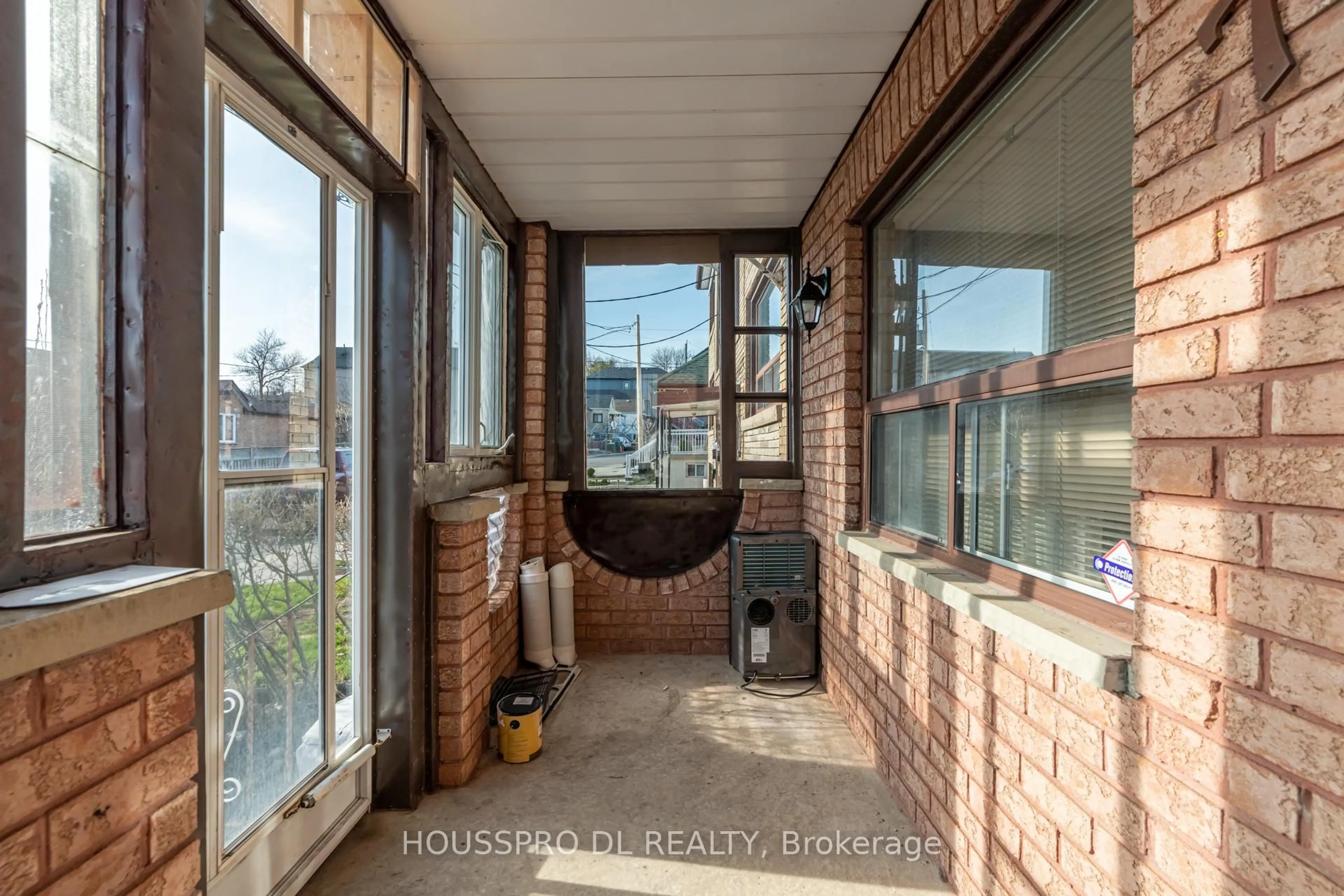 Balcony in the apartment, unknown for 75 Ennerdale Rd, Toronto Ontario M6E 4C5