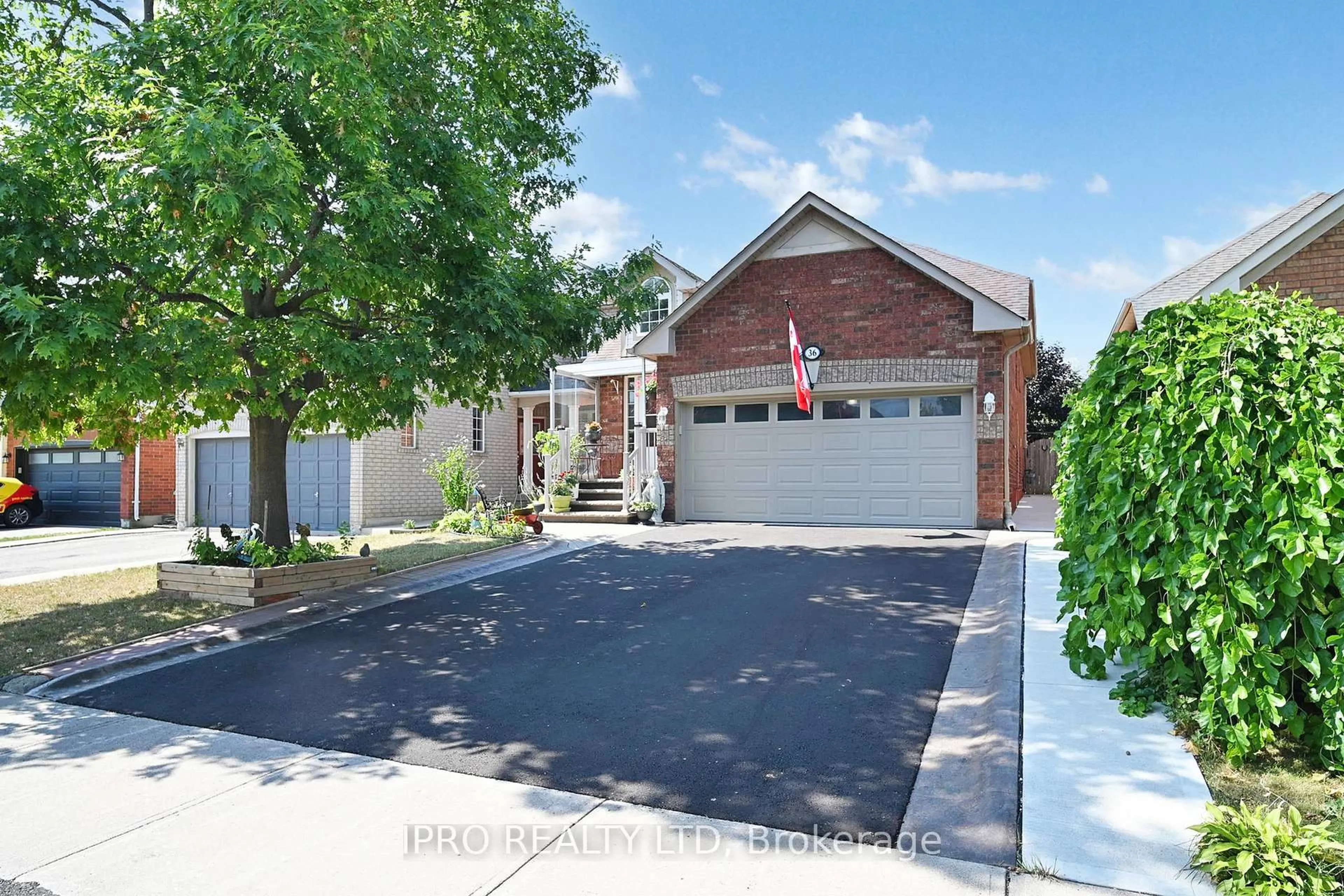 Home with brick exterior material, street for 36 Baybrook Rd, Brampton Ontario L7A 1M1