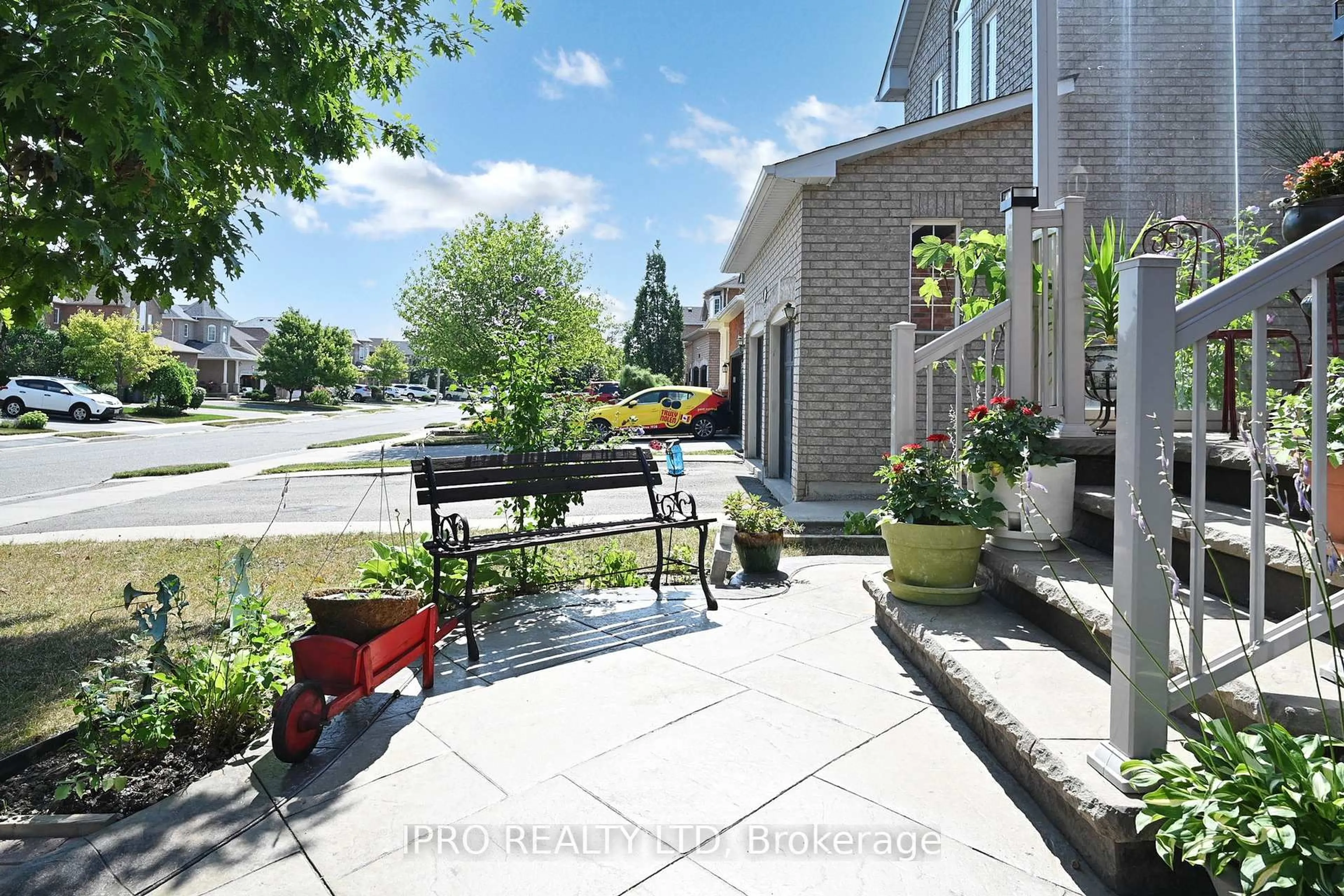Patio, street for 36 Baybrook Rd, Brampton Ontario L7A 1M1