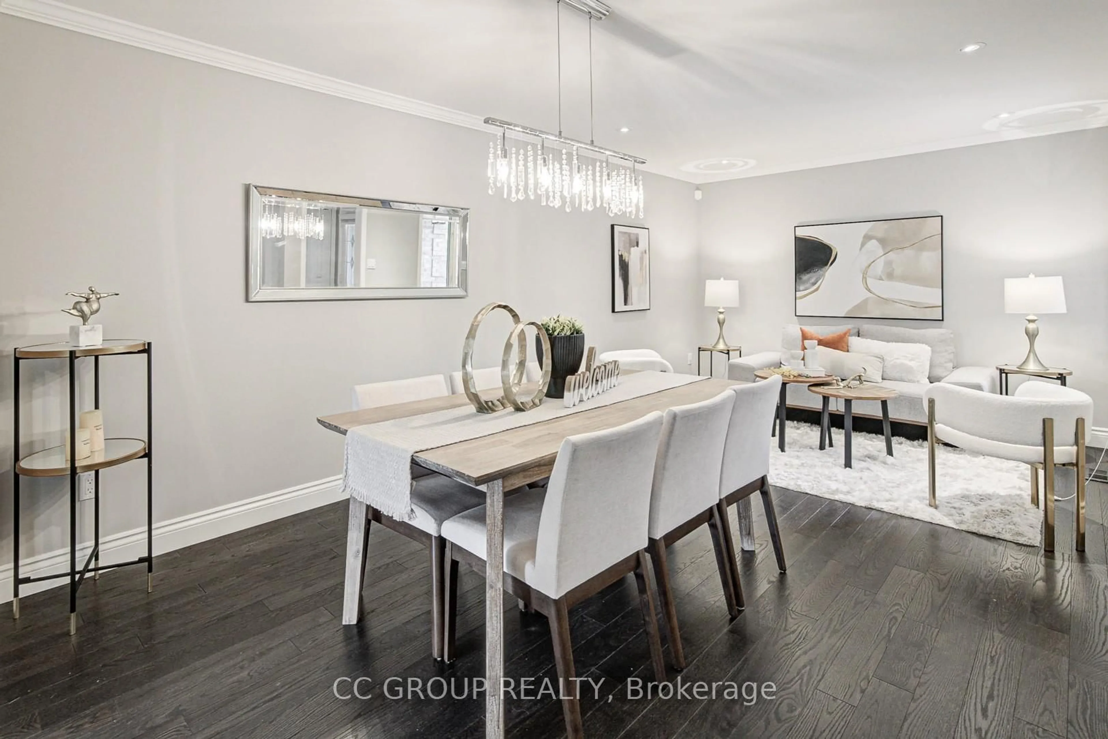 Dining room, unknown for 2555 Thomas St #67, Mississauga Ontario L5M 5P6