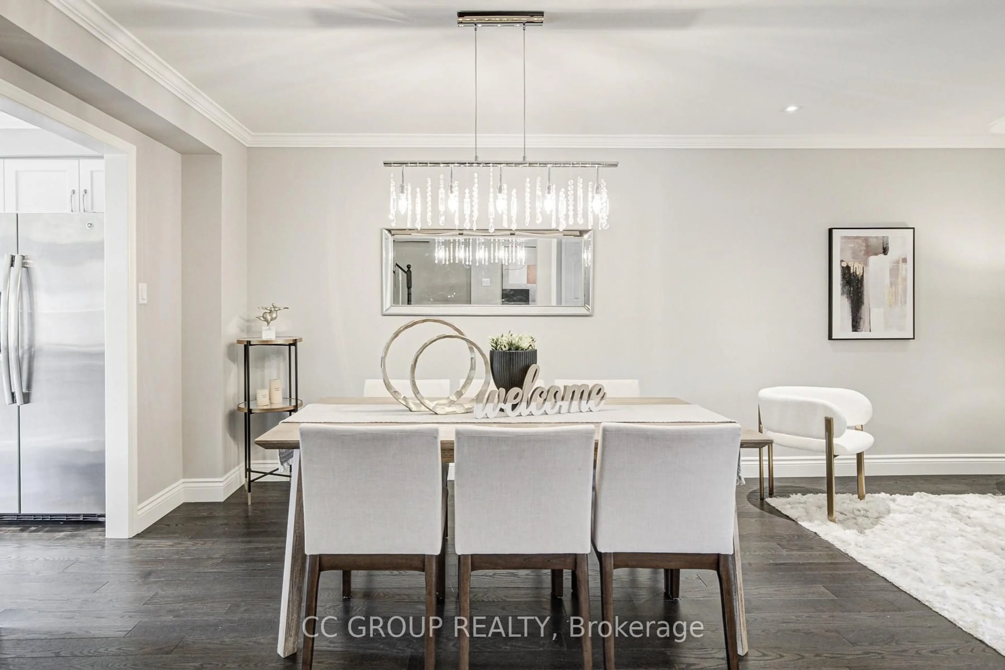 Dining room, ceramic/tile floor for 2555 Thomas St #67, Mississauga Ontario L5M 5P6