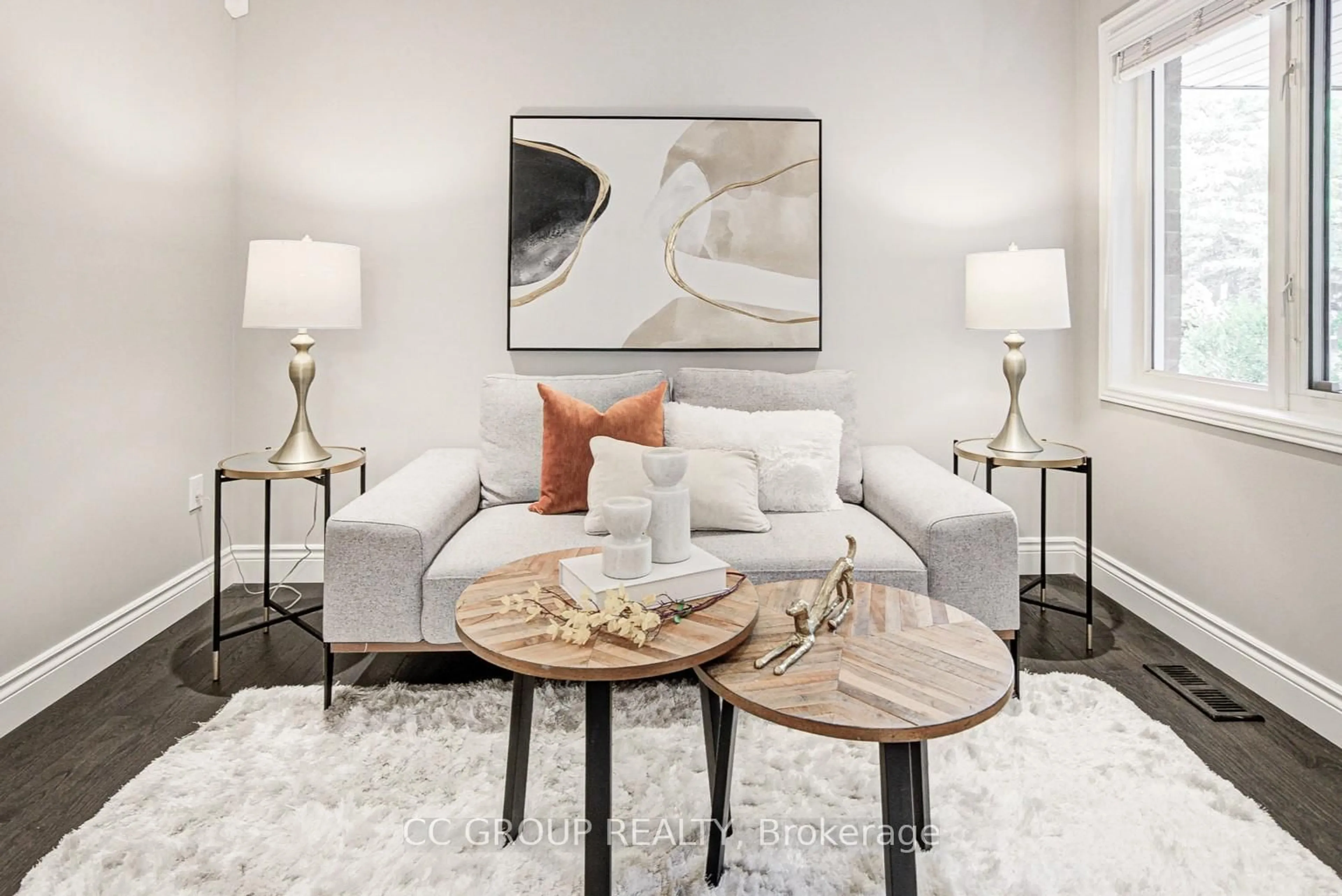 Living room with furniture, unknown for 2555 Thomas St #67, Mississauga Ontario L5M 5P6