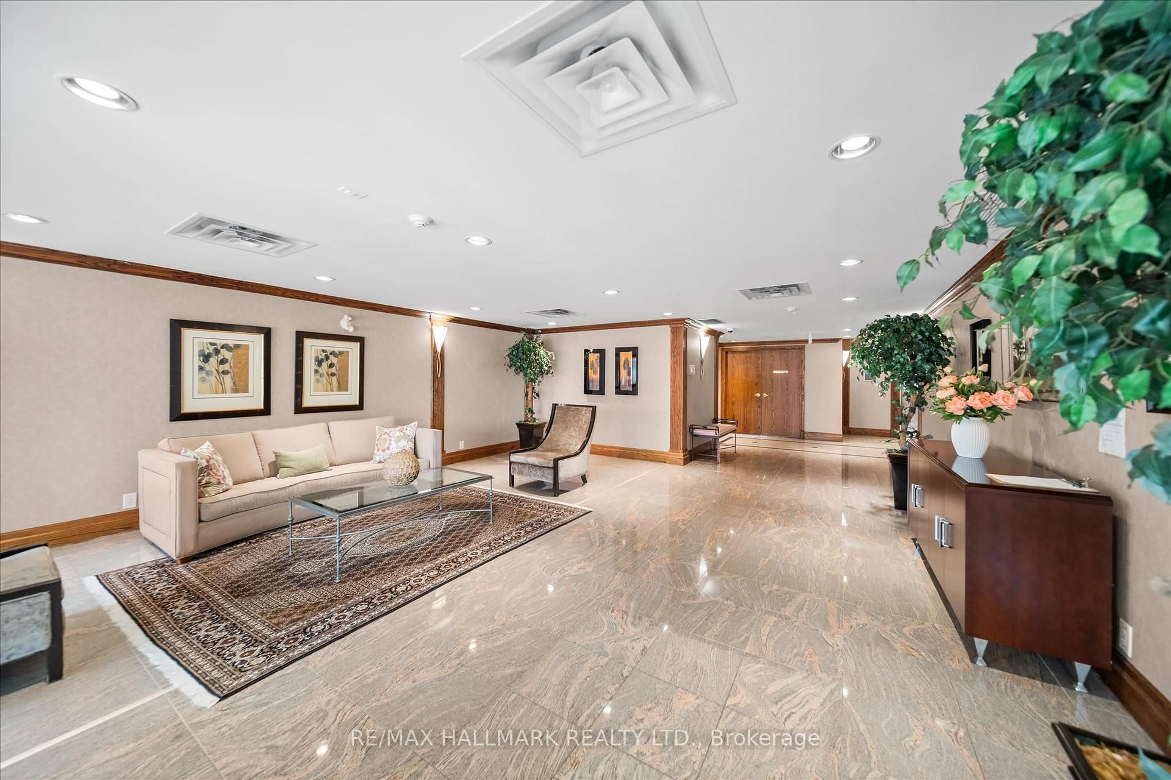 Lobby for 65 Via Rosedale #318, Brampton Ontario L6R 3N8