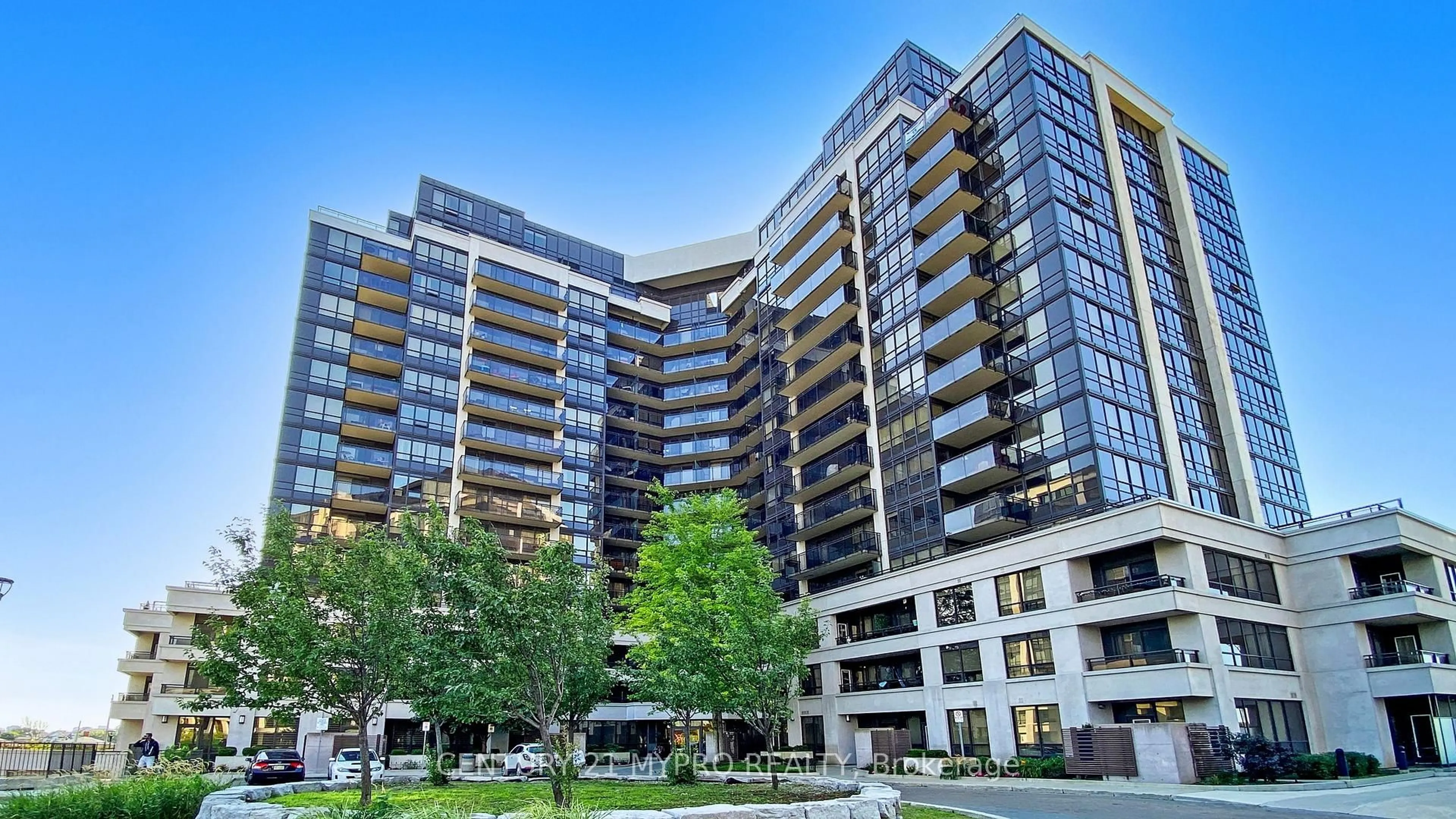 Indoor foyer for 1060 Sheppard Ave #1214, Toronto Ontario M3J 0G7