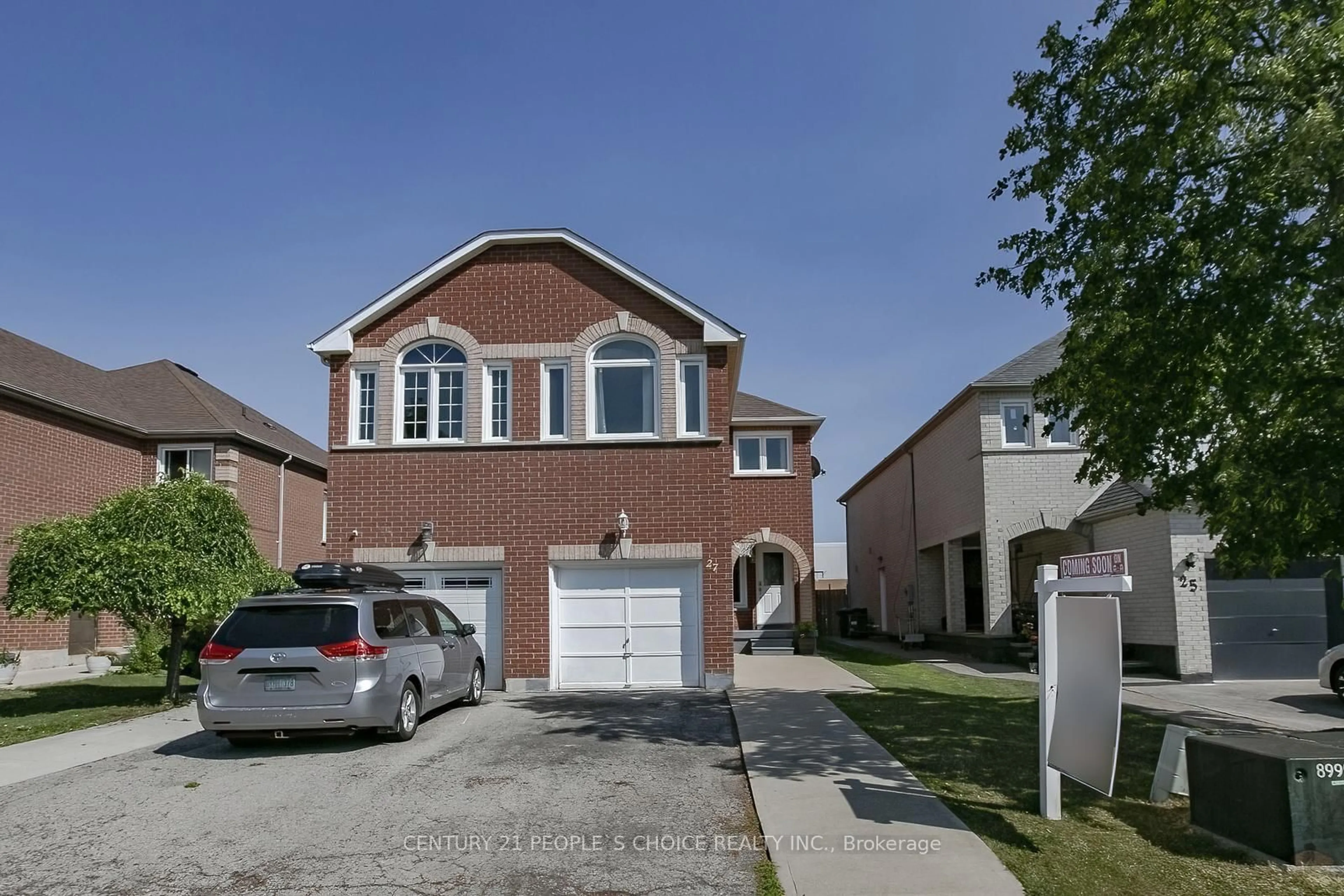 Home with brick exterior material, street for 27 Caruso Dr, Brampton Ontario L6Y 5B1