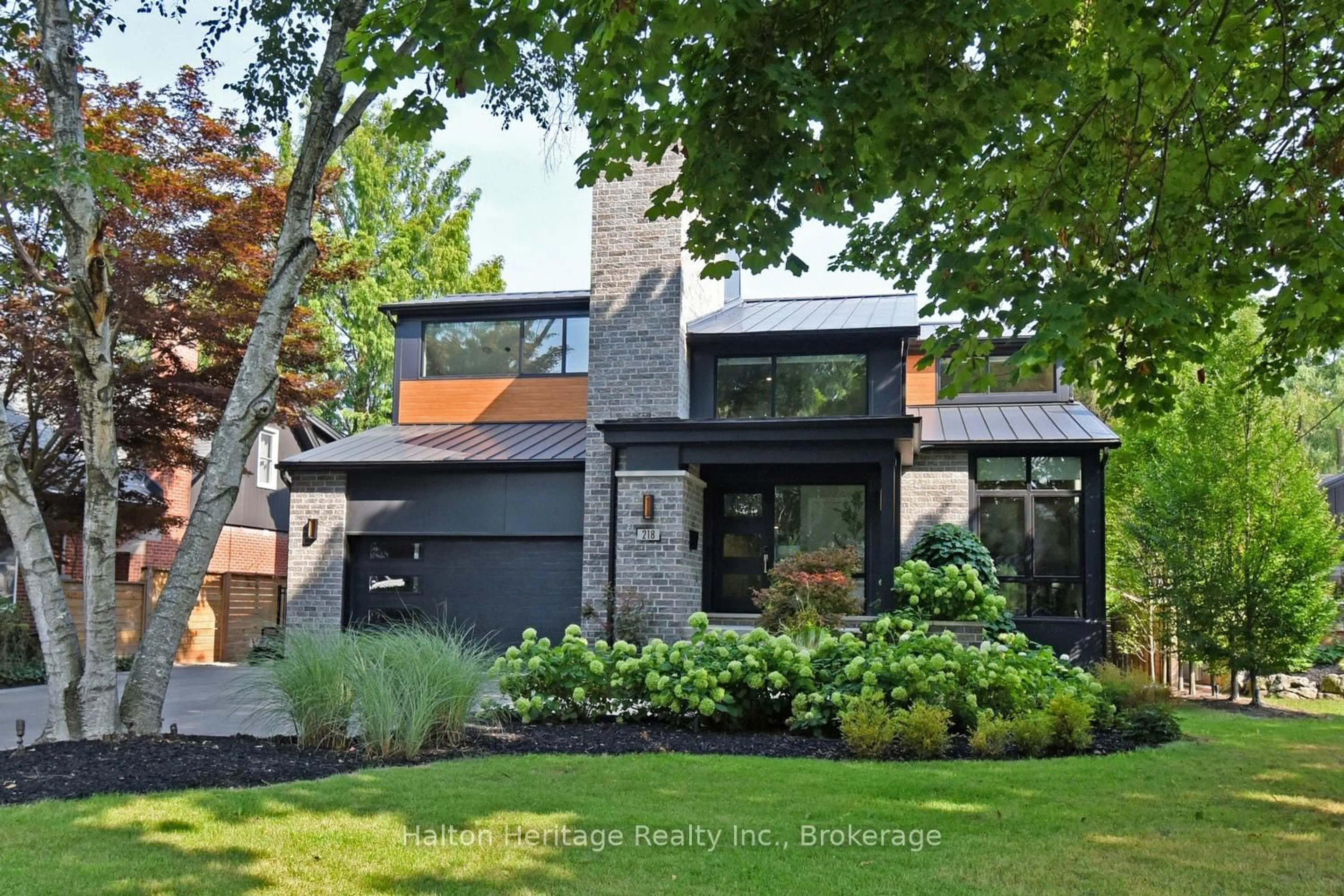 Home with brick exterior material, street for 218 Ascot Pl, Burlington Ontario L7T 1Y4