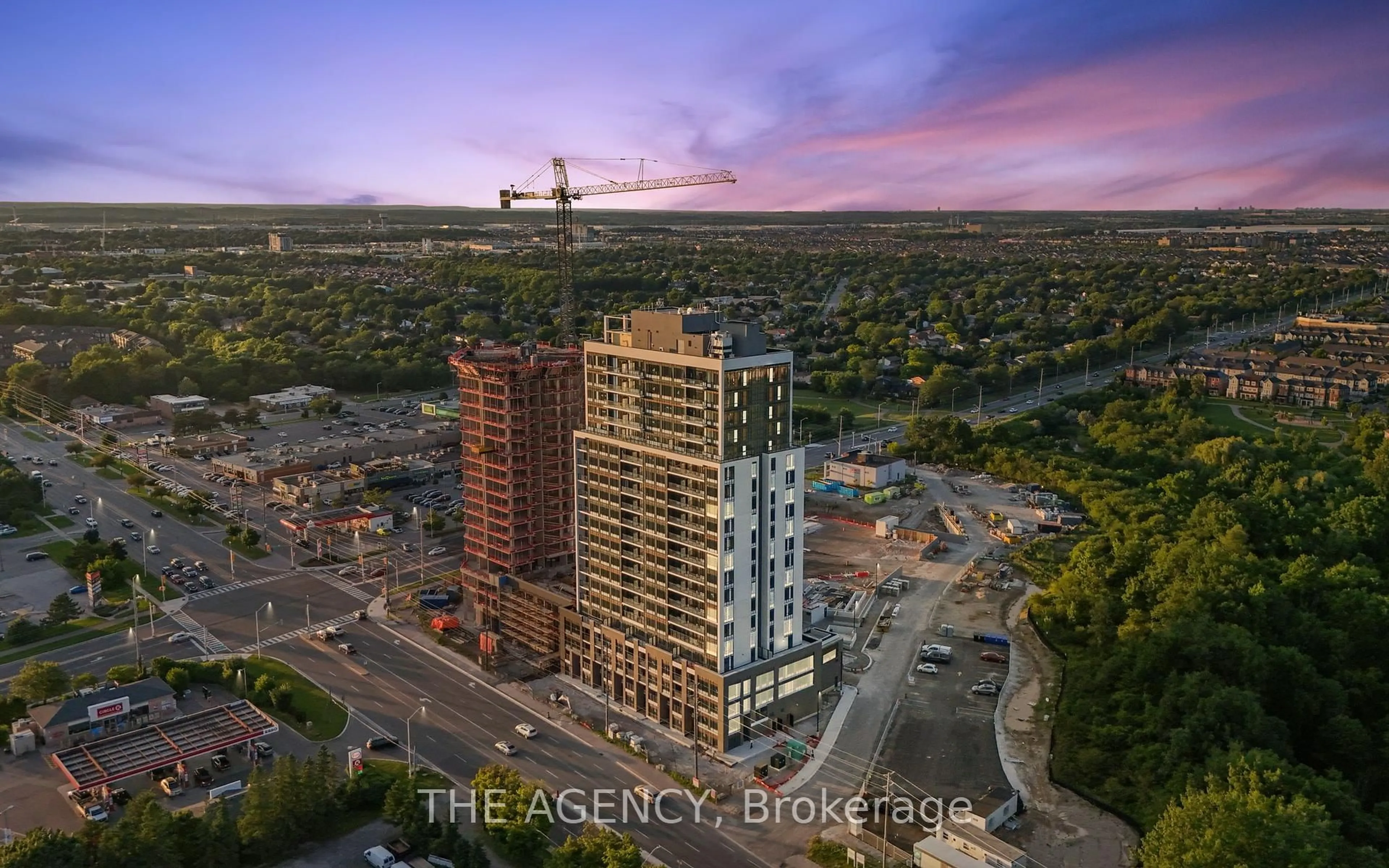 A pic from outside/outdoor area/front of a property/back of a property/a pic from drone, building for 8010 DERRY Rd #1009, Milton Ontario L9T 3L3
