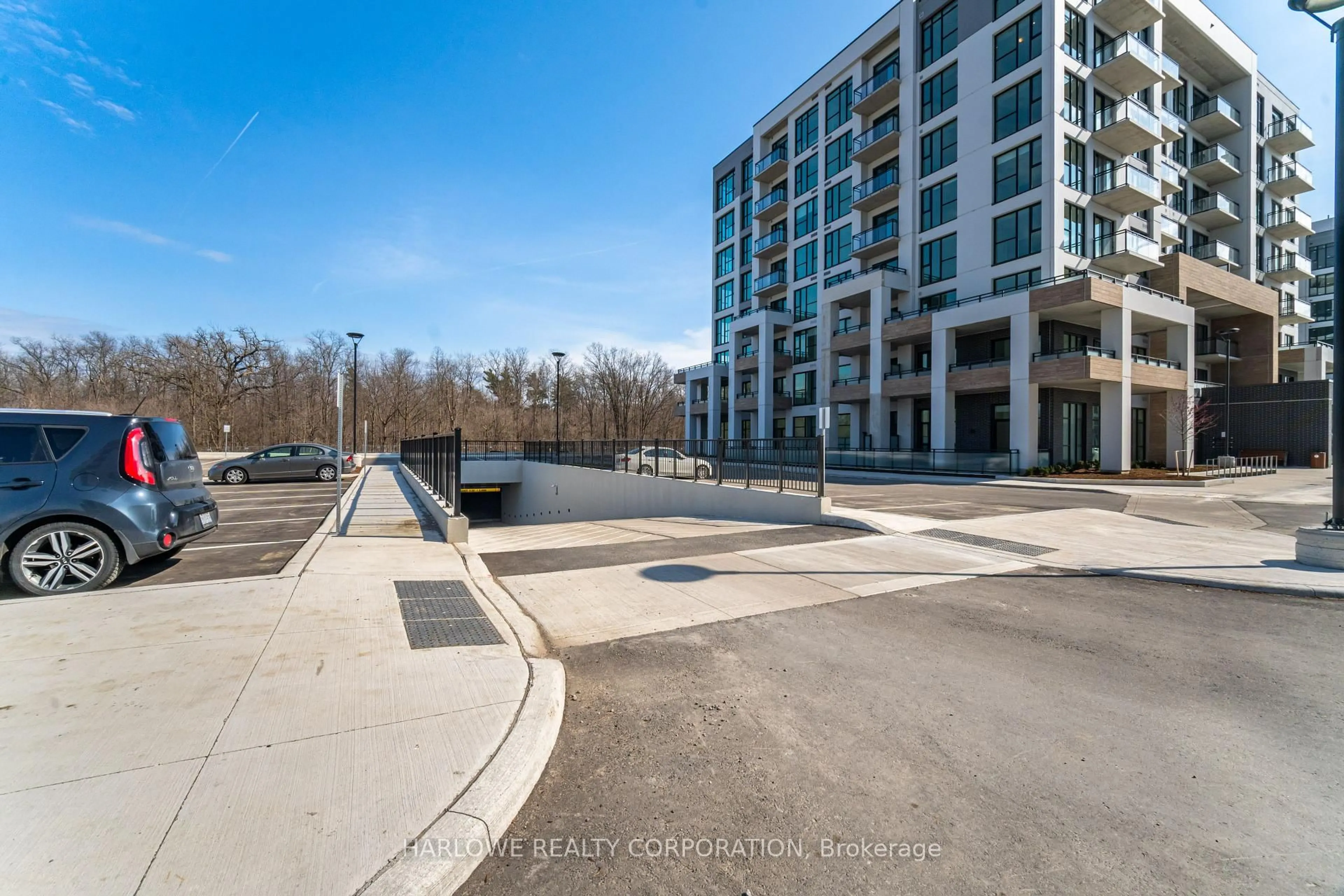 A pic from outside/outdoor area/front of a property/back of a property/a pic from drone, unknown for 760 Whitlock Ave #601, Milton Ontario L9E 1S2