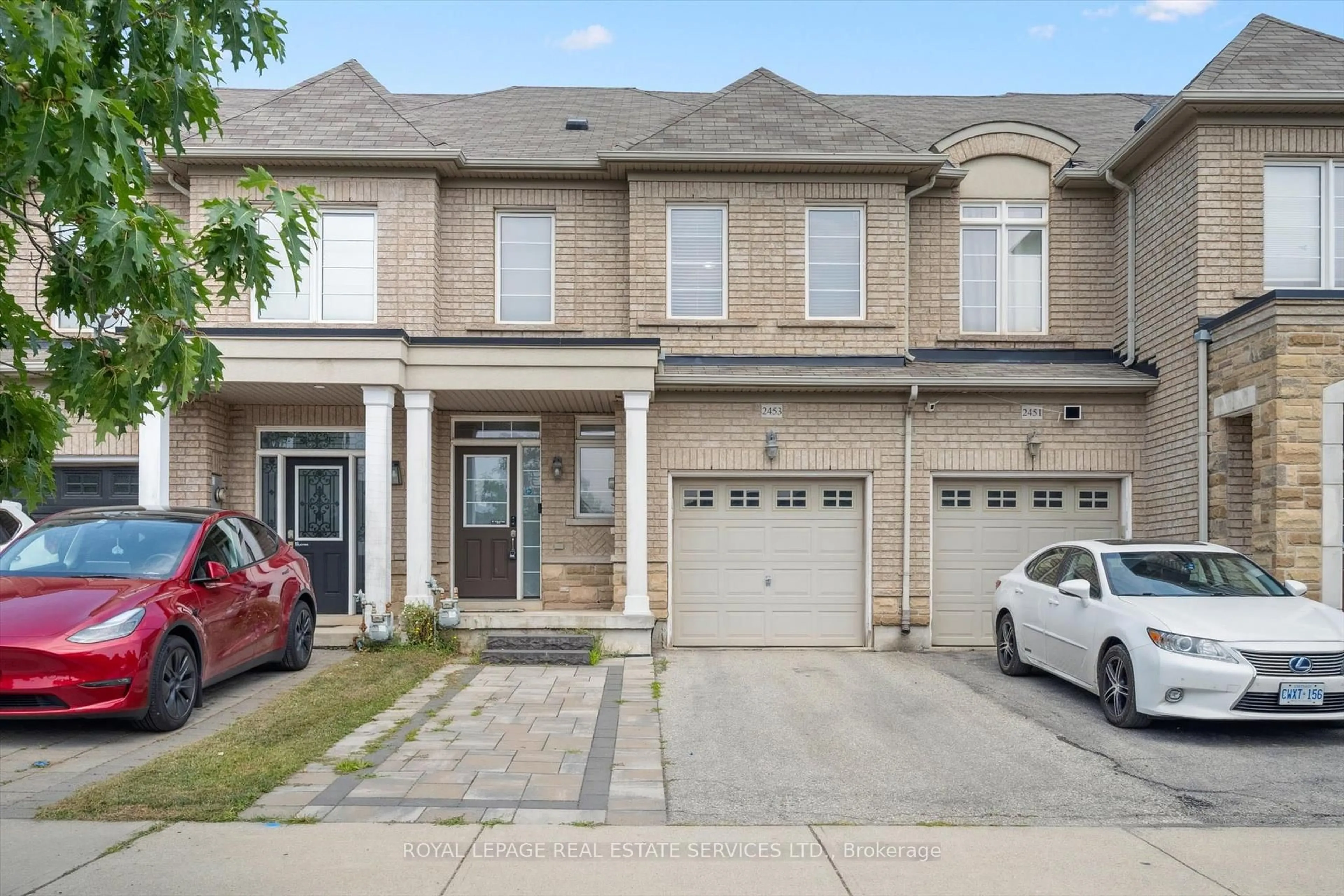 Home with brick exterior material, street for 2453 Grand Oak Tr, Oakville Ontario L6M 0J3