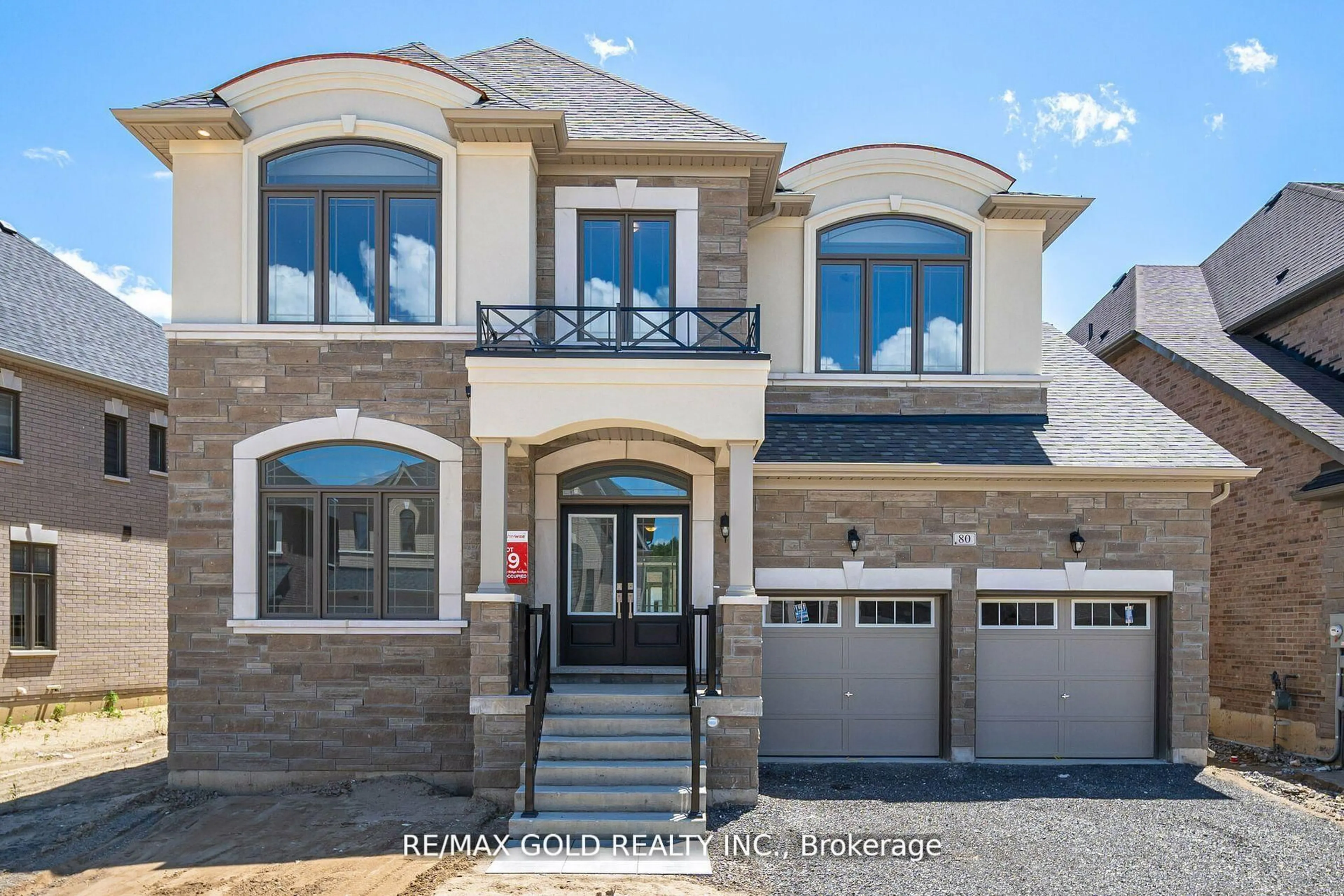 Home with brick exterior material, mountain view for 80 Raspberry Ridge Ave, Caledon Ontario L7C 4N2