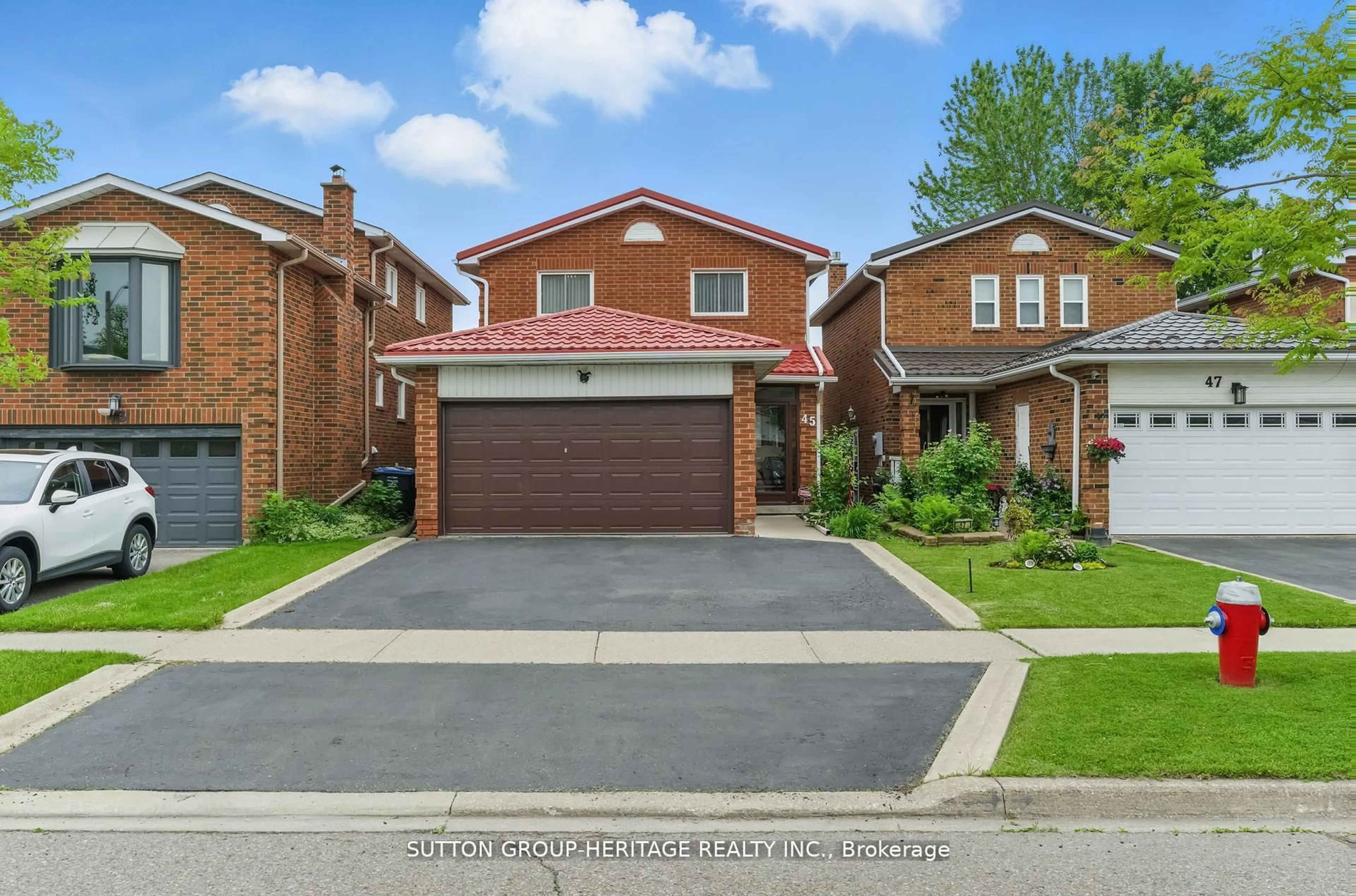 Home with brick exterior material, street for 45 Wildercroft Ave, Brampton Ontario L6V 4E9