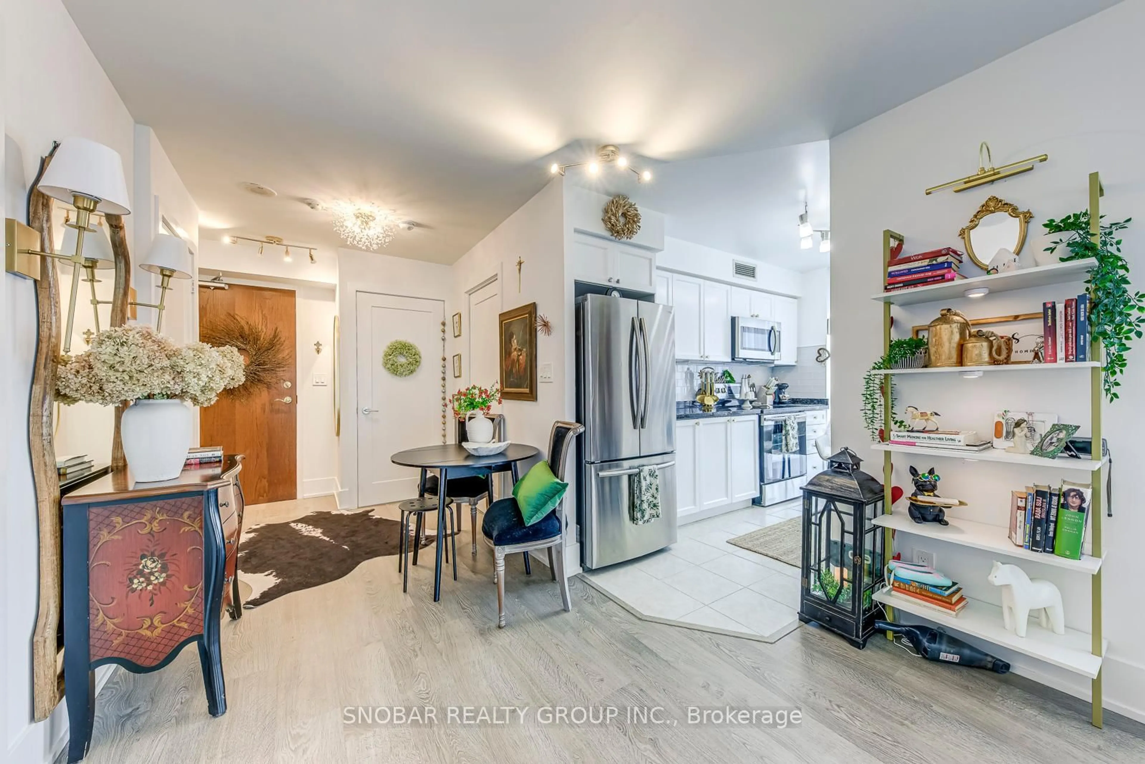 Open concept kitchen, unknown for 7 Michael Power Pl #1503, Toronto Ontario M9A 0A4