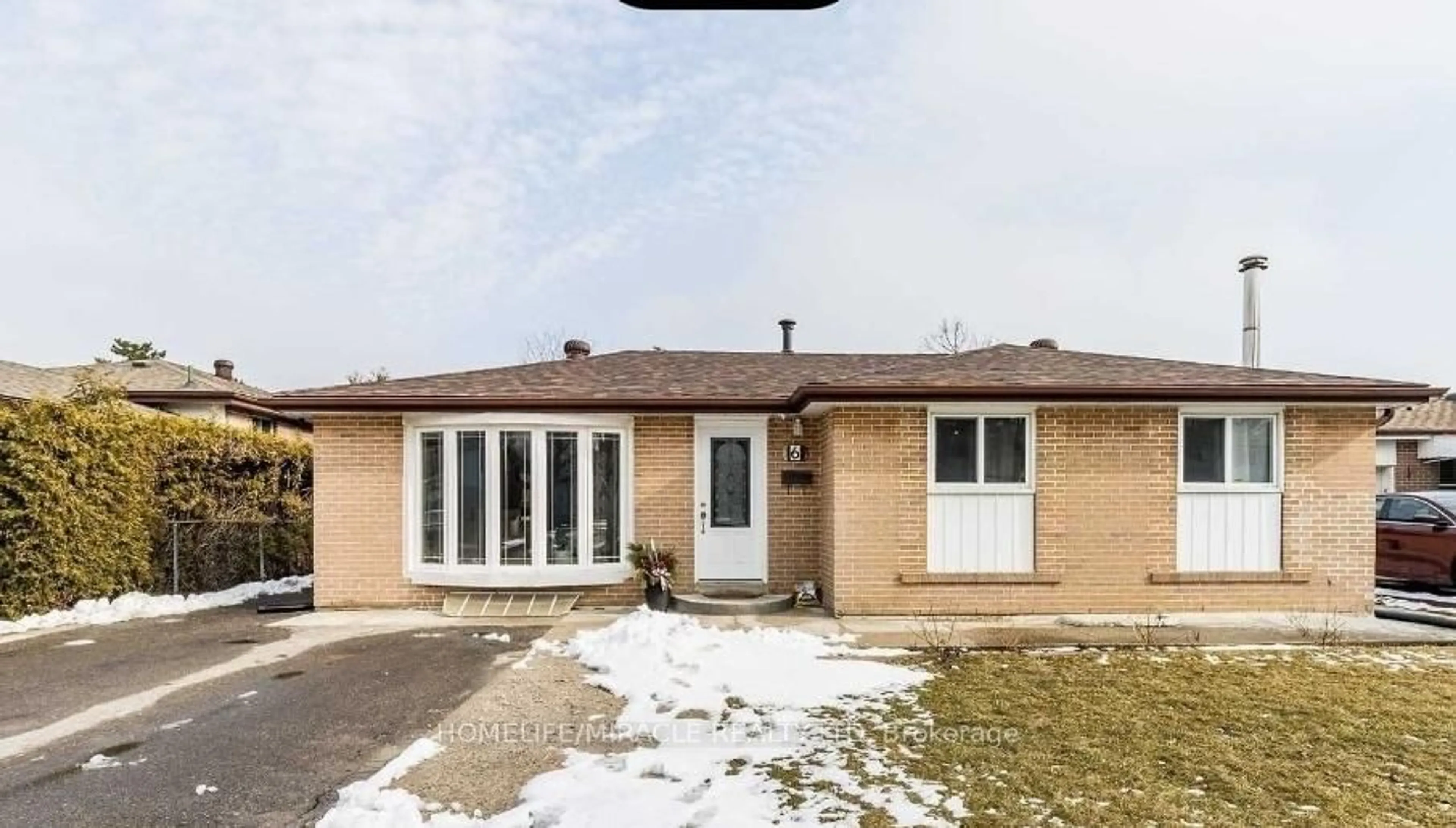 Home with brick exterior material, street for 6 Beechwood Cres, Brampton Ontario L6T 1Y1