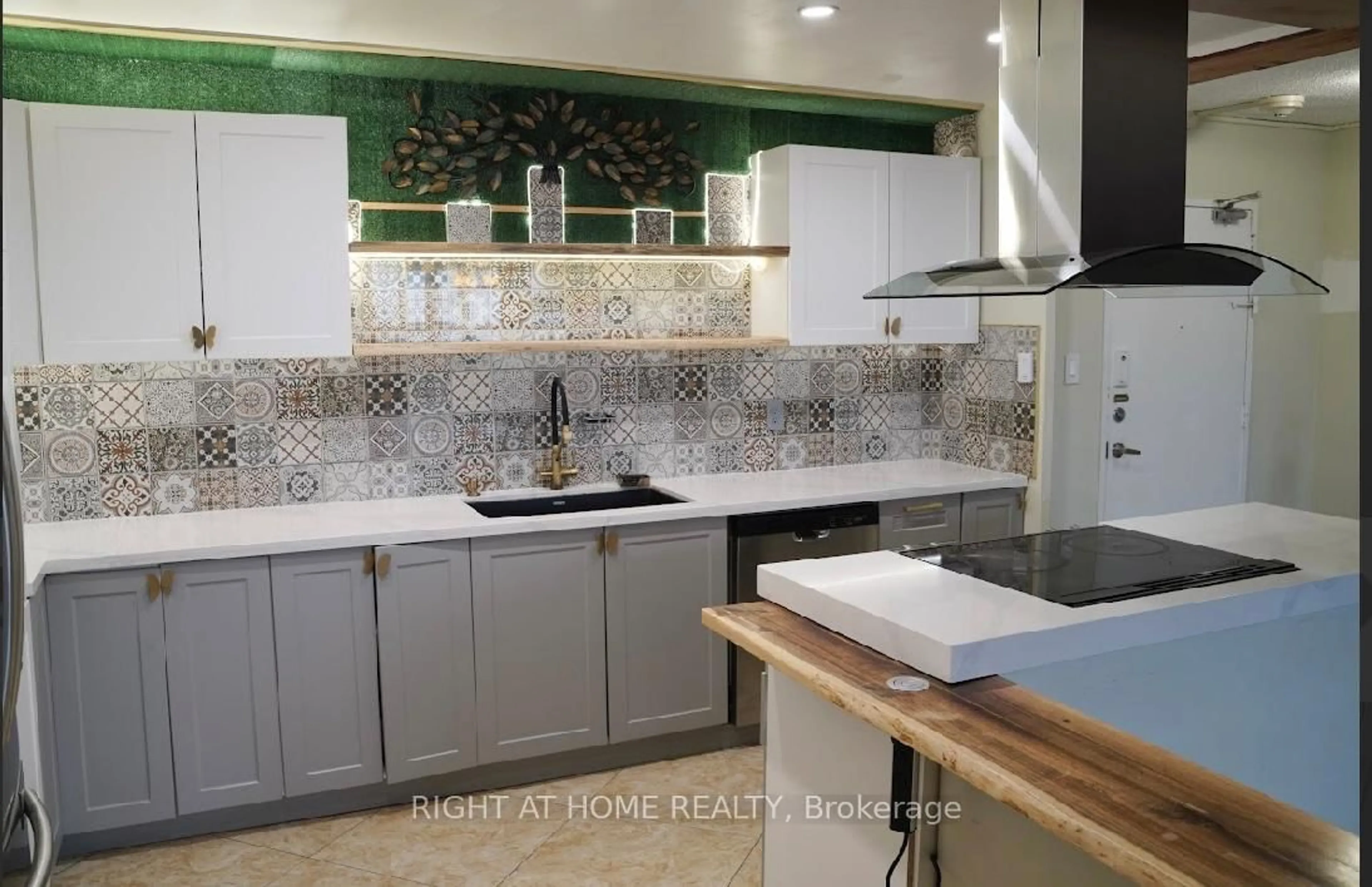 Contemporary kitchen, ceramic/tile floor for 627 The West Mall #2001, Toronto Ontario M9C 4X5