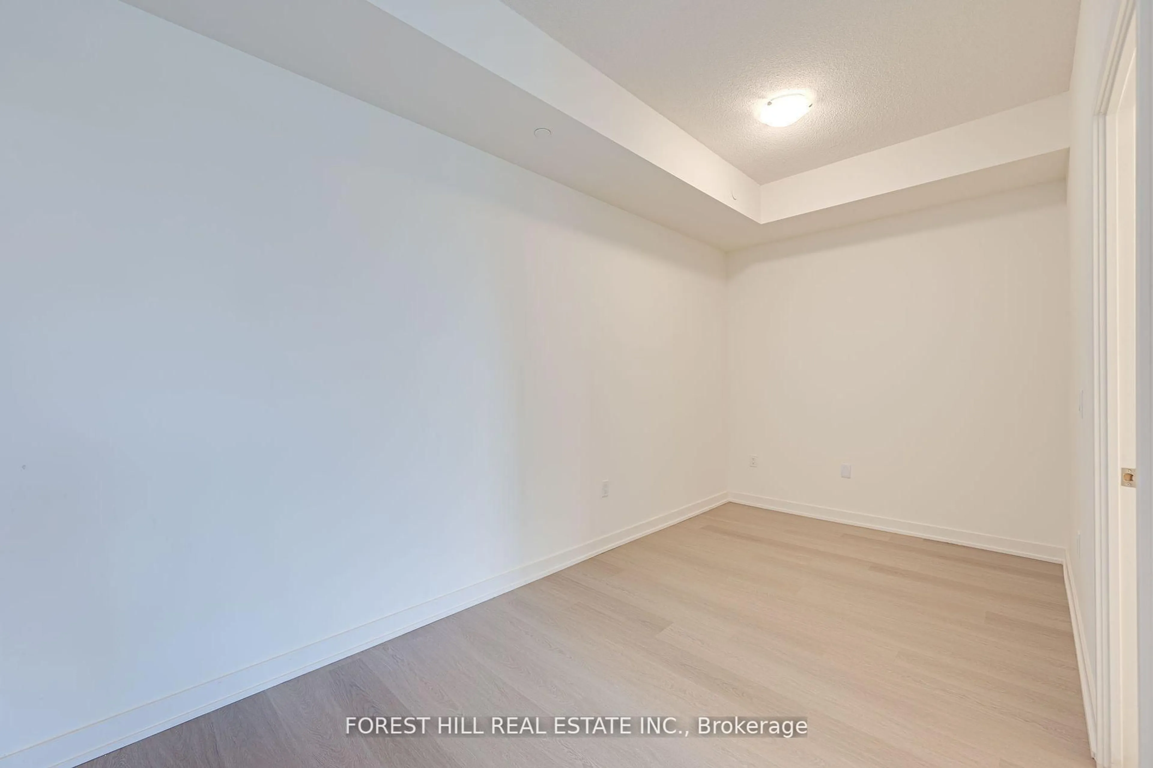 A pic of a room for 859 The Queensway #201, Toronto Ontario M8Z 1N8