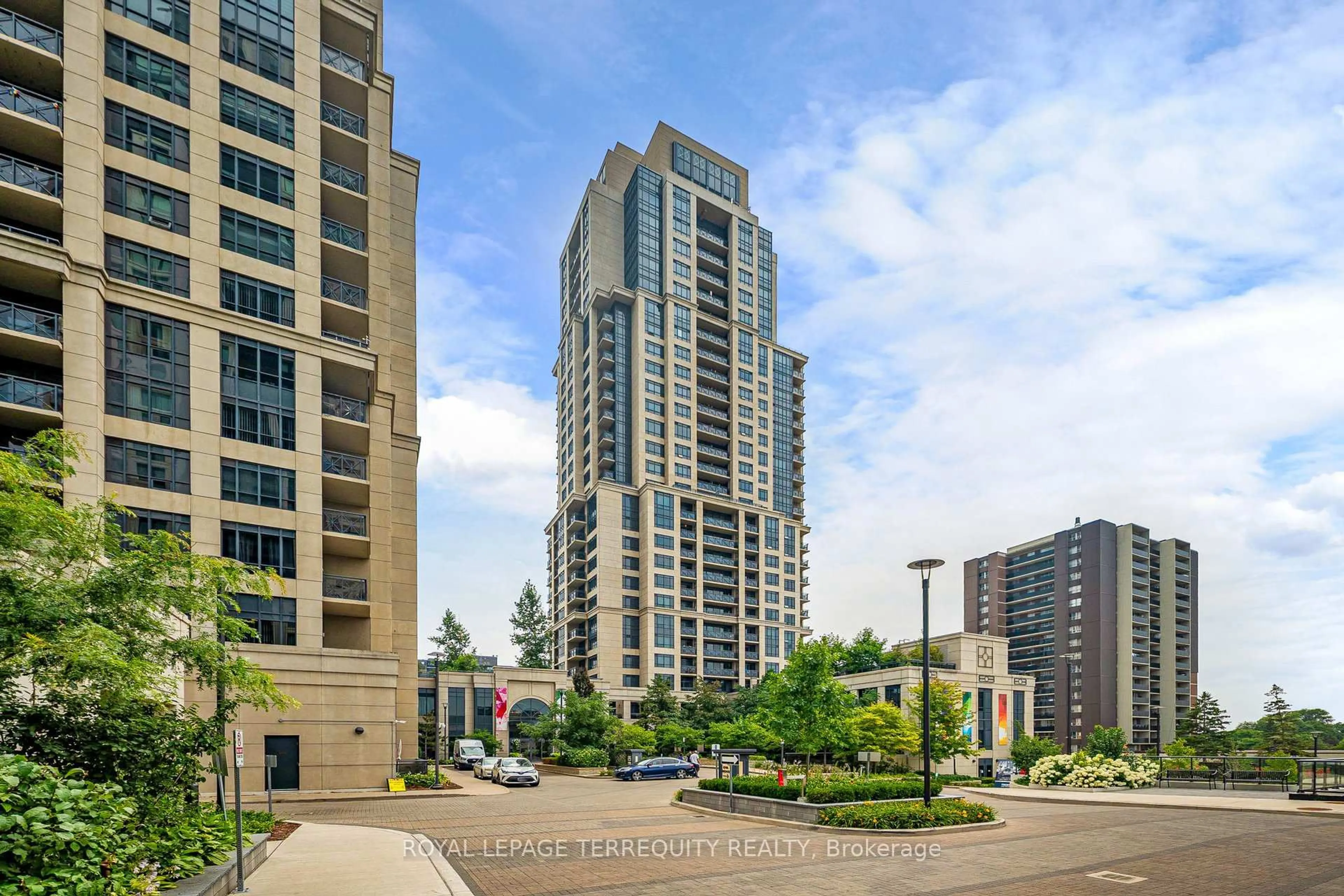 Unknown for 2 Eva Rd #529, Toronto Ontario M9C 0A9