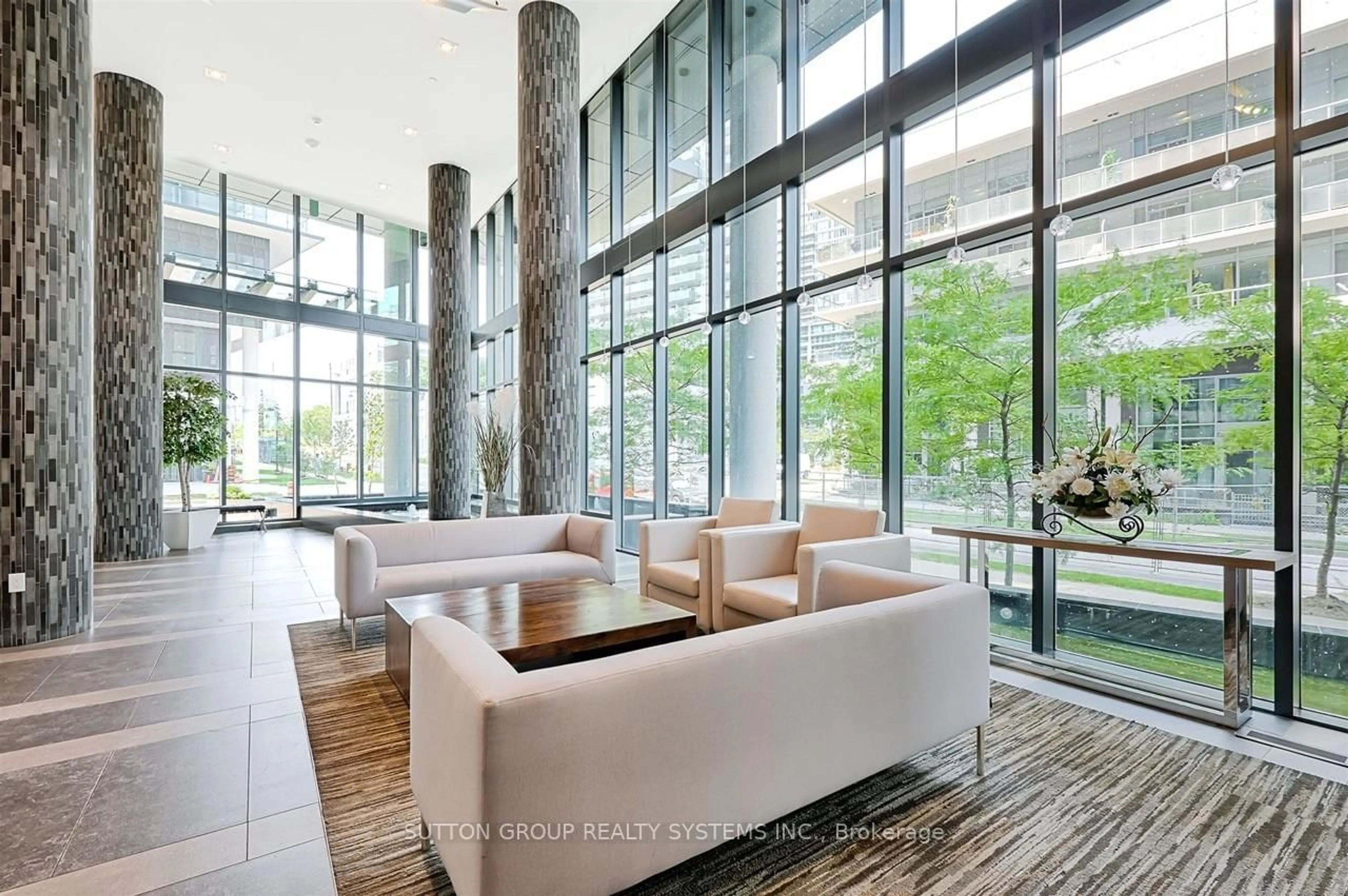 Lobby for 39 Annie Criag Dr #704, Toronto Ontario M8V 0H1