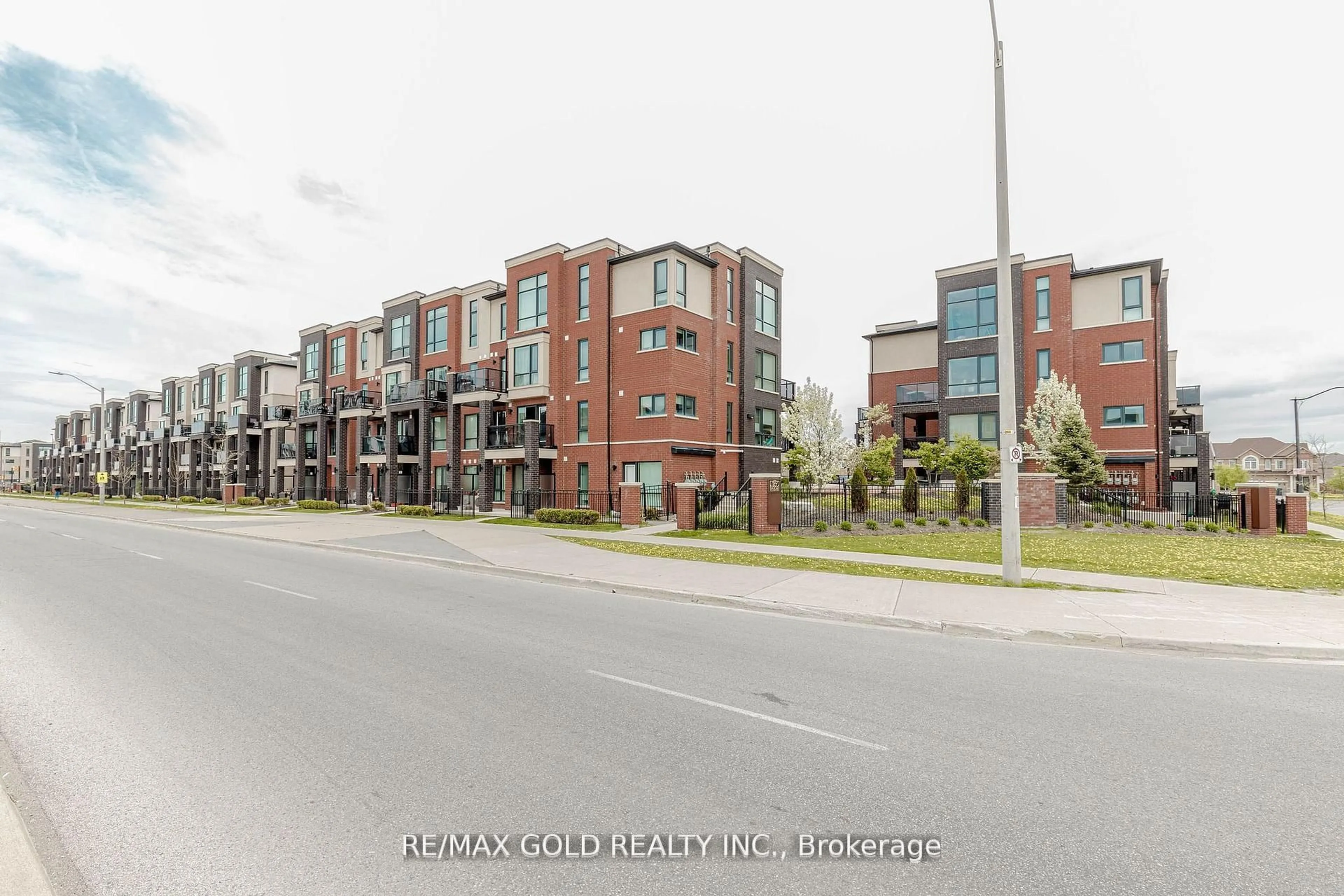 Unknown for 100 Dufay Rd #29, Brampton Ontario L7A 4S3
