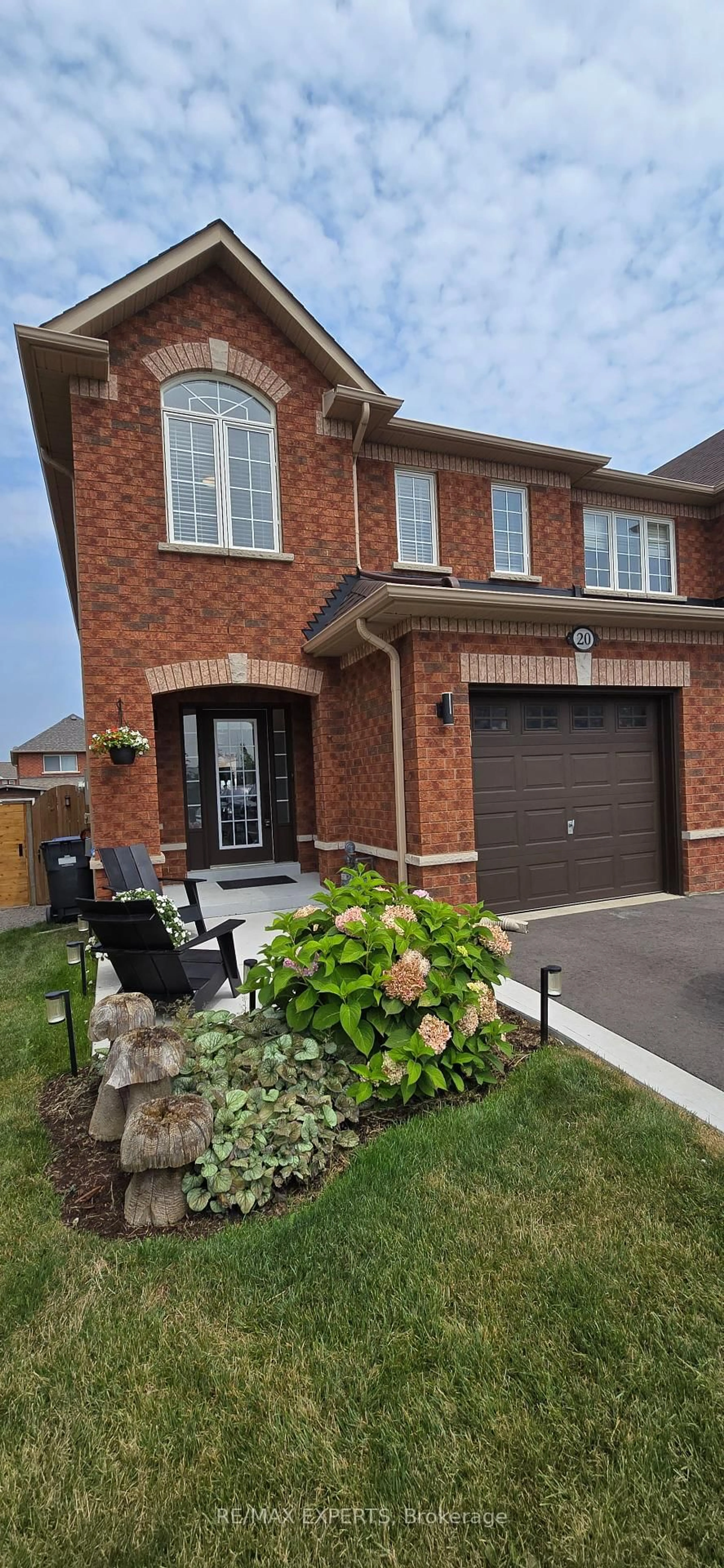Home with brick exterior material, street for 20 Aida Crt, Caledon Ontario L7E 2G8