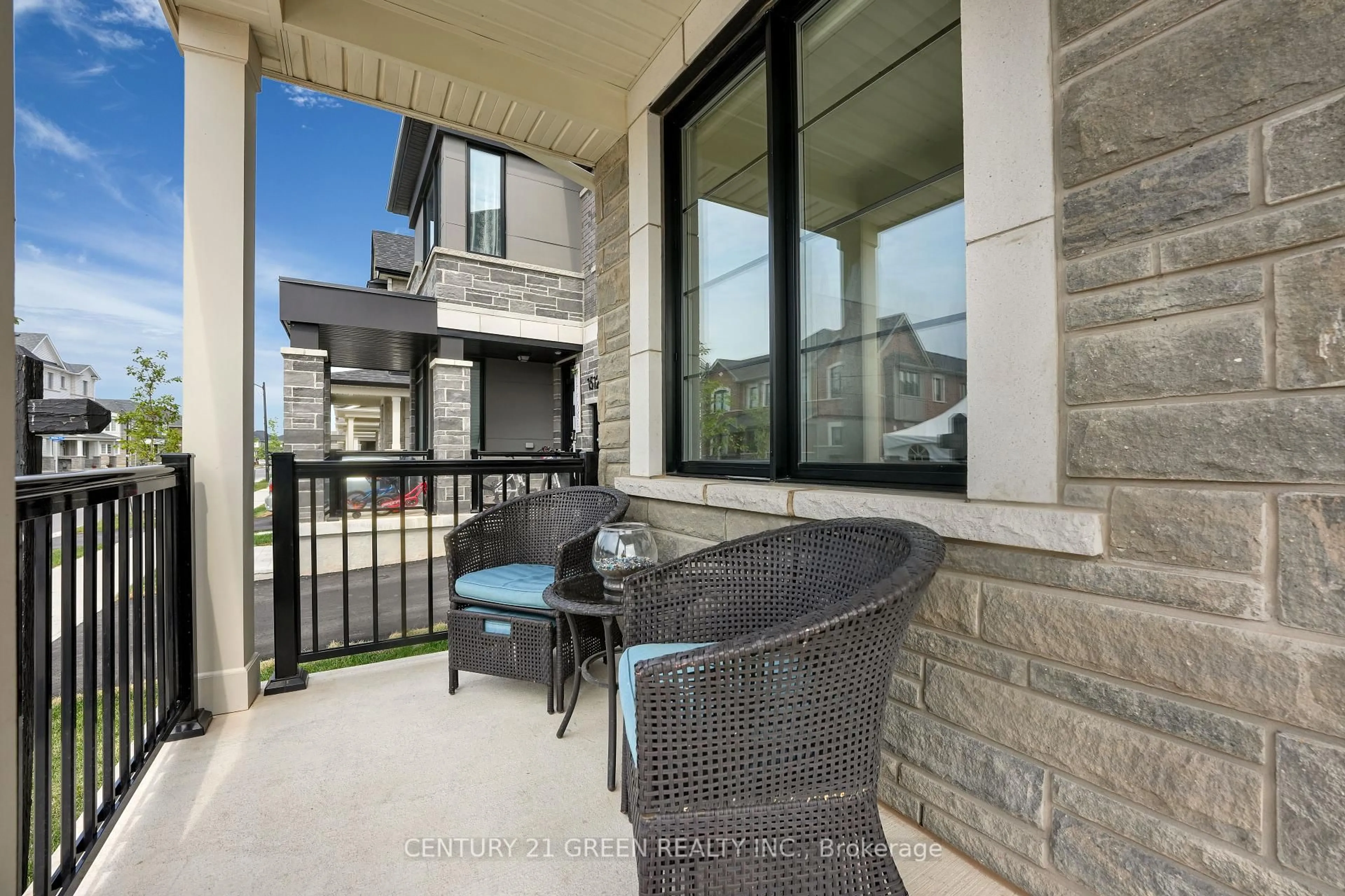 Patio, unknown for 1508 Cookman Dr, Milton Ontario L9E 2A9