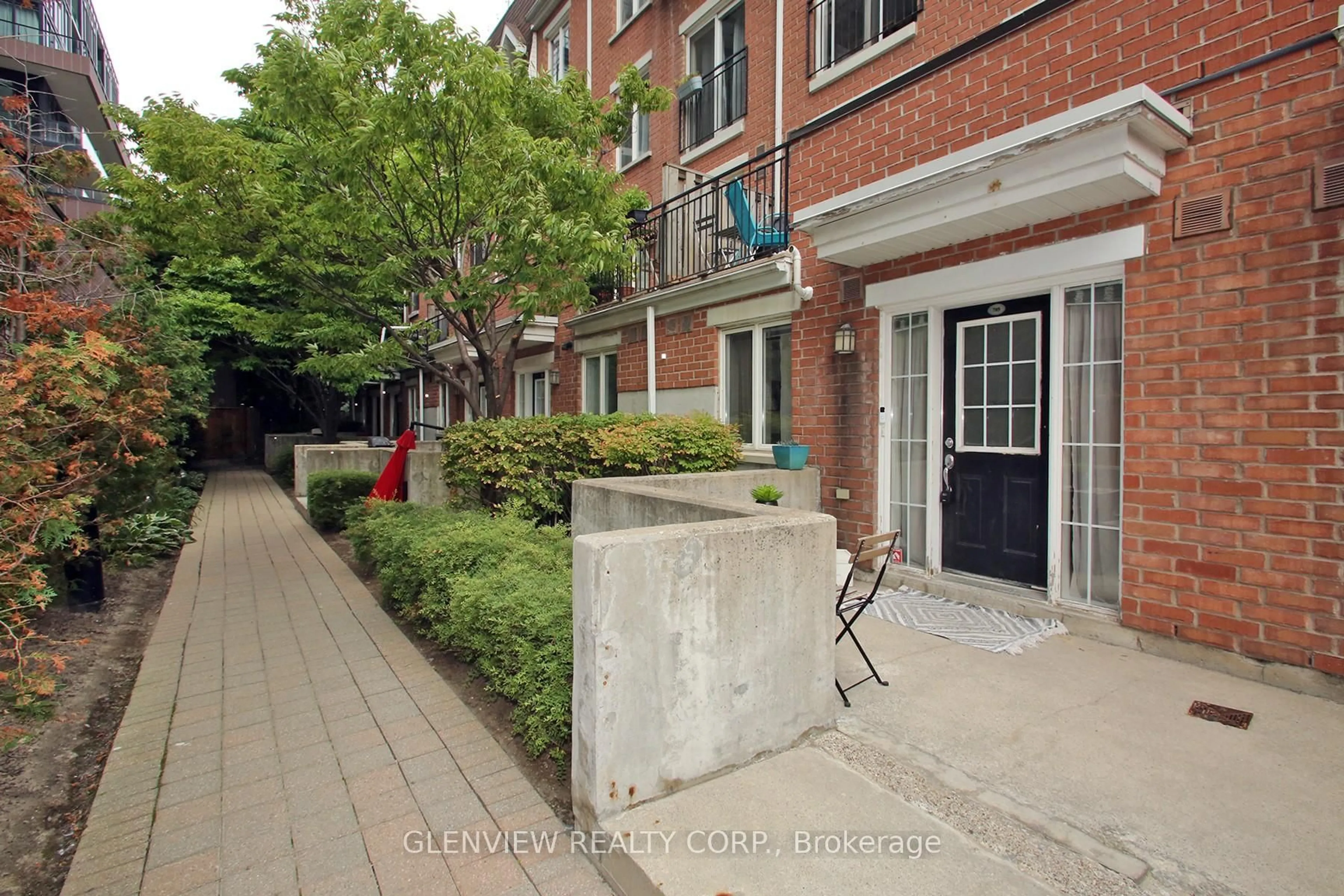 Patio, street for 10 Laidlaw St, Toronto Ontario M6K 1X2