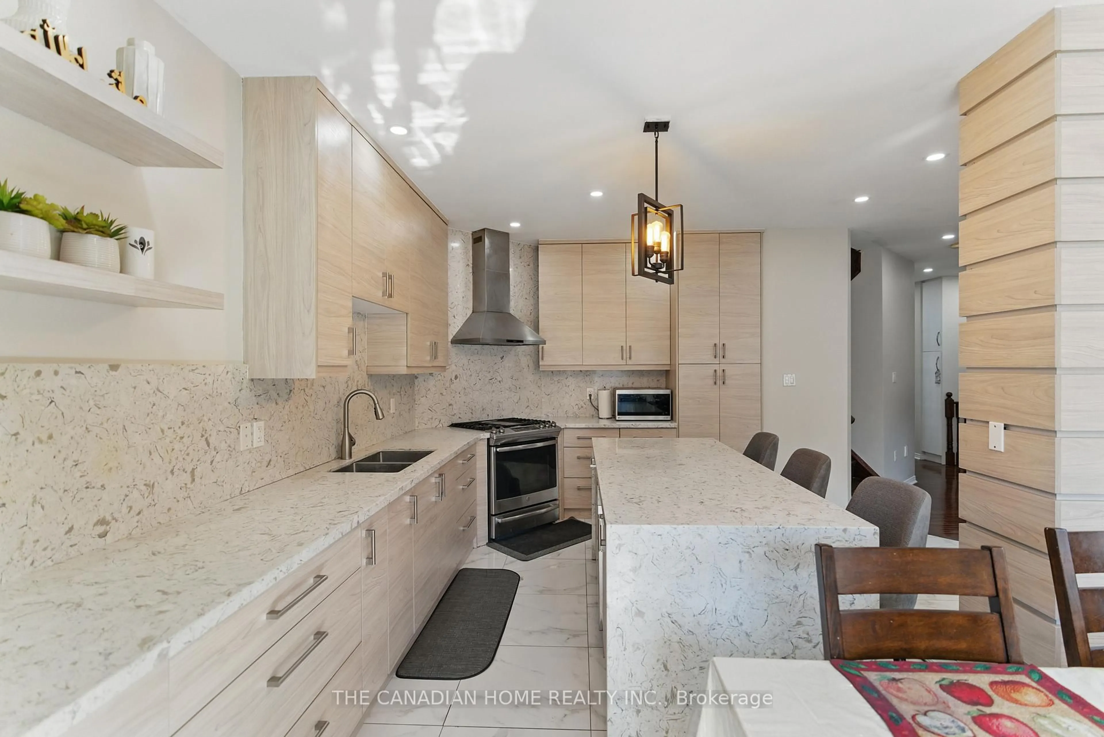 Contemporary kitchen, ceramic/tile floor for 3770 Brinwood Gate, Mississauga Ontario L5M 7H2