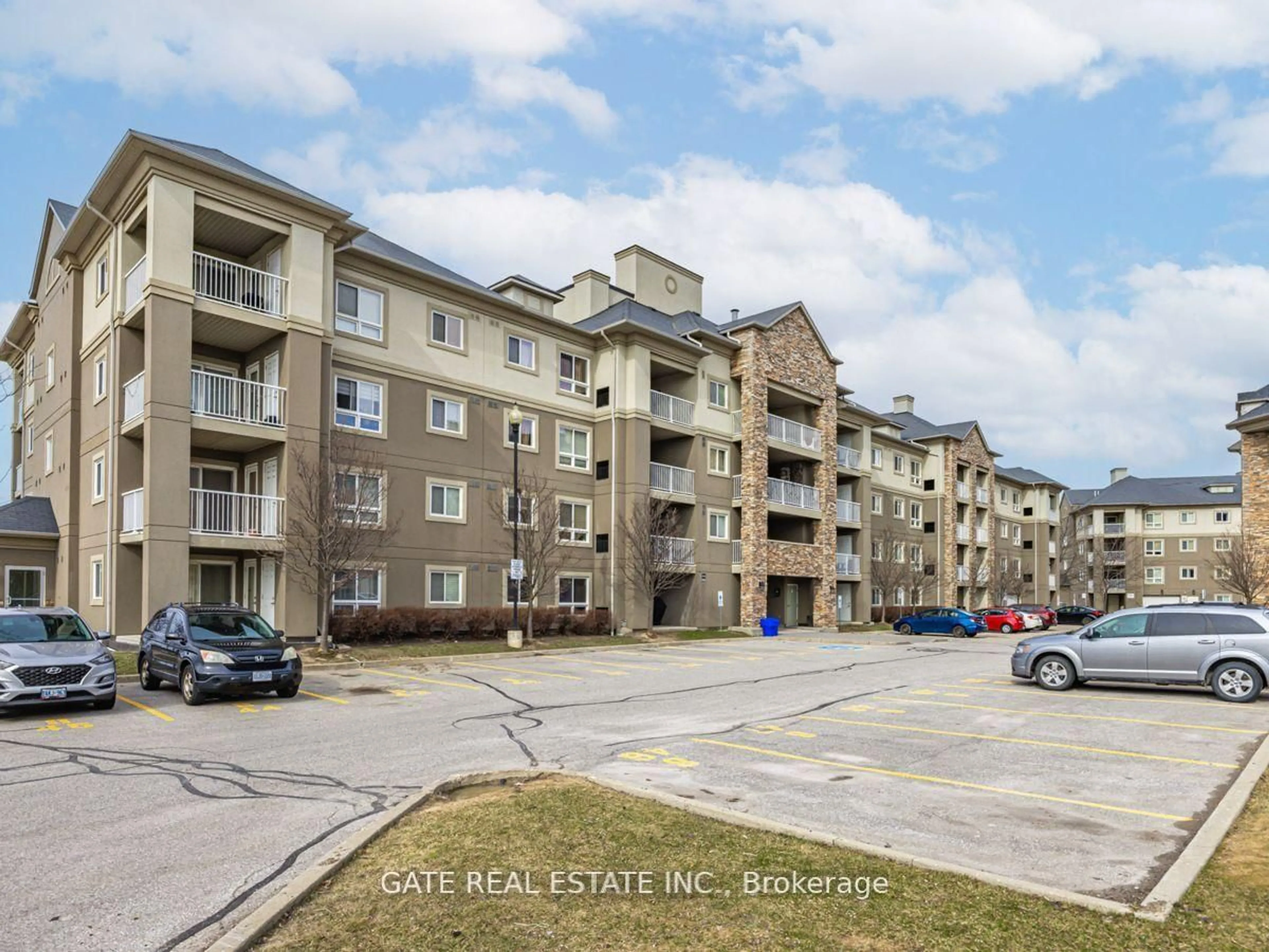A pic from outside/outdoor area/front of a property/back of a property/a pic from drone, unknown for 6 Dayspring Circ #2208, Brampton Ontario L6P 2Z6